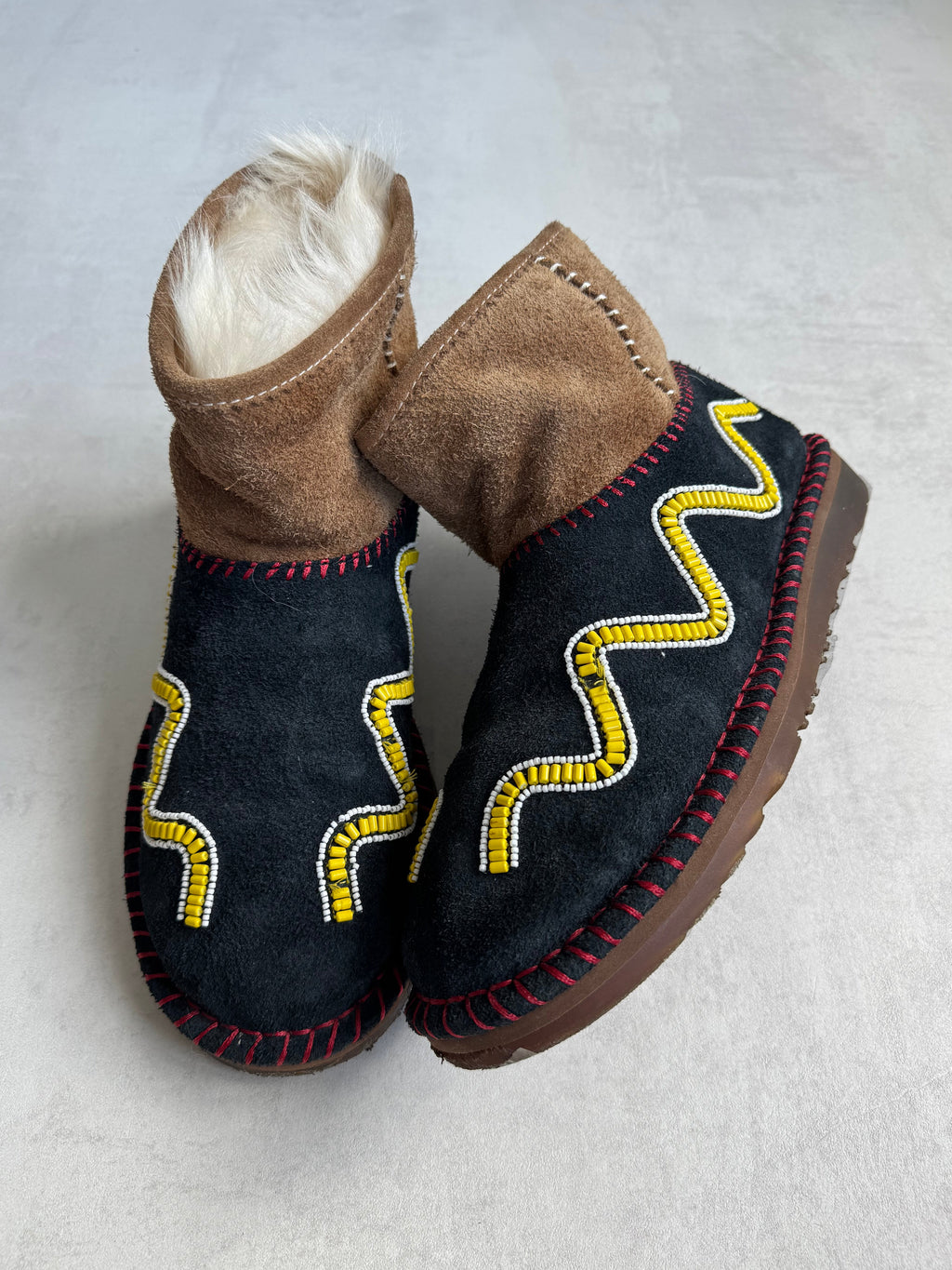 UGG X DENIM TEARS CLASSIC ONIA "BLACK SEMINOLE" BOOT