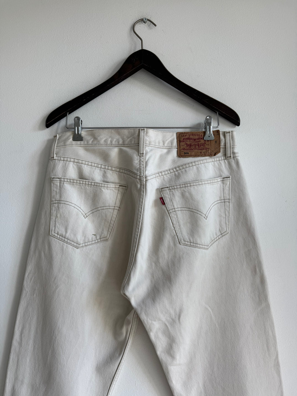 VINTAGE LEVIS 501