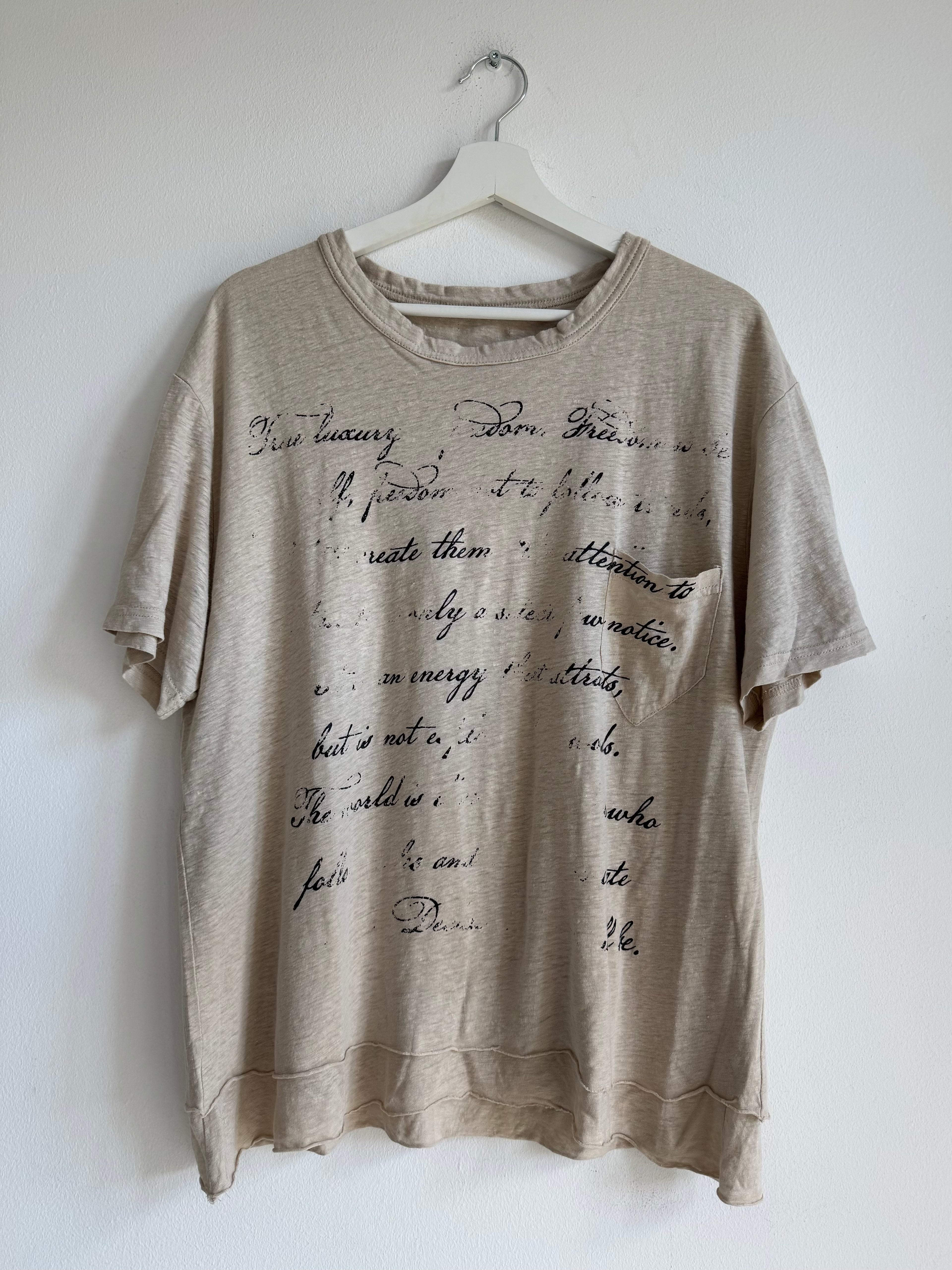 VINTAGE DOUBLE LAYERED GRAPHIC TEE