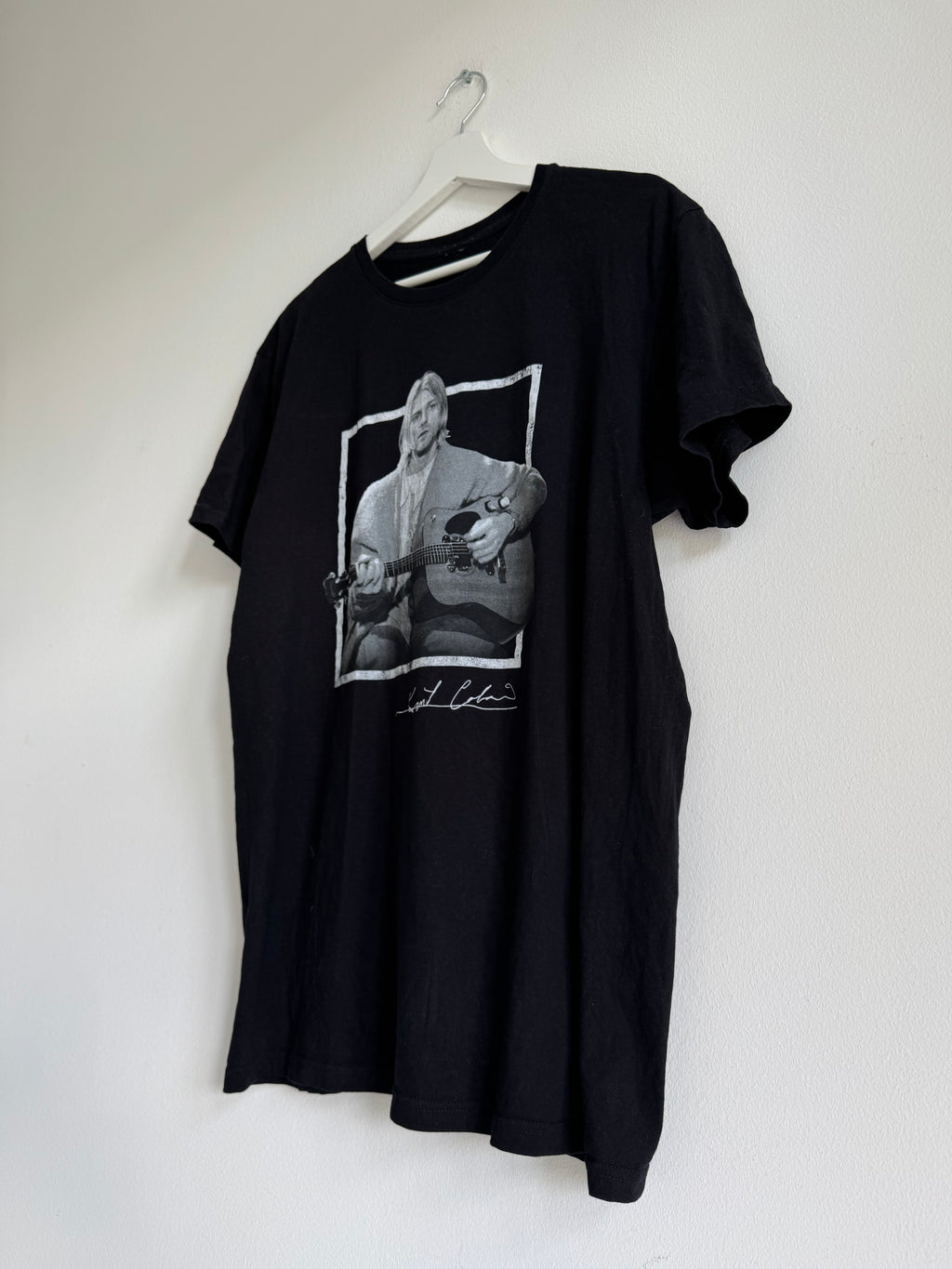VINTAGE KURT COBAIN GRAPHIC TEE