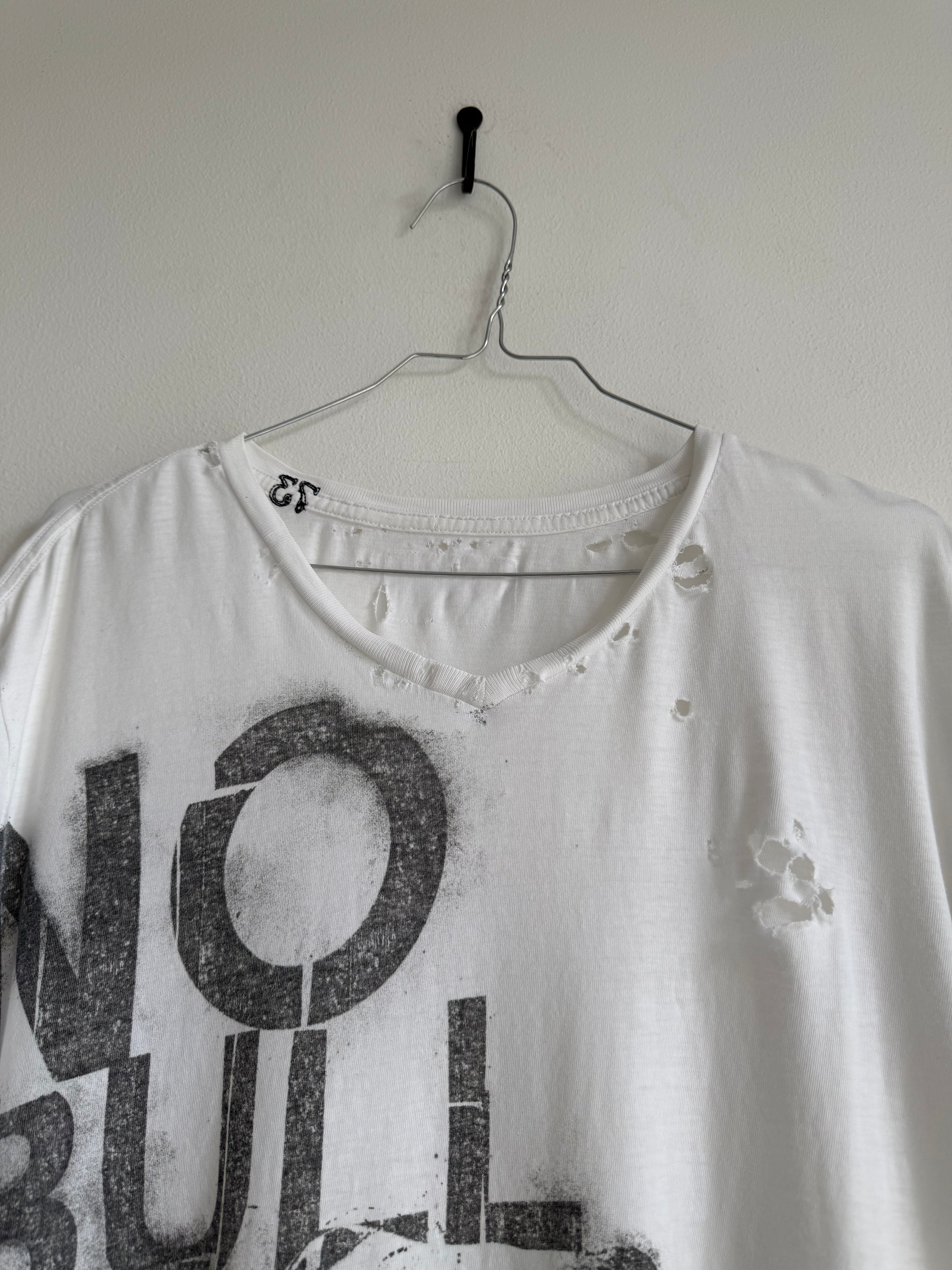 VINTAGE DISTRESSED „BULLDOG“ GRAPHIC TEE