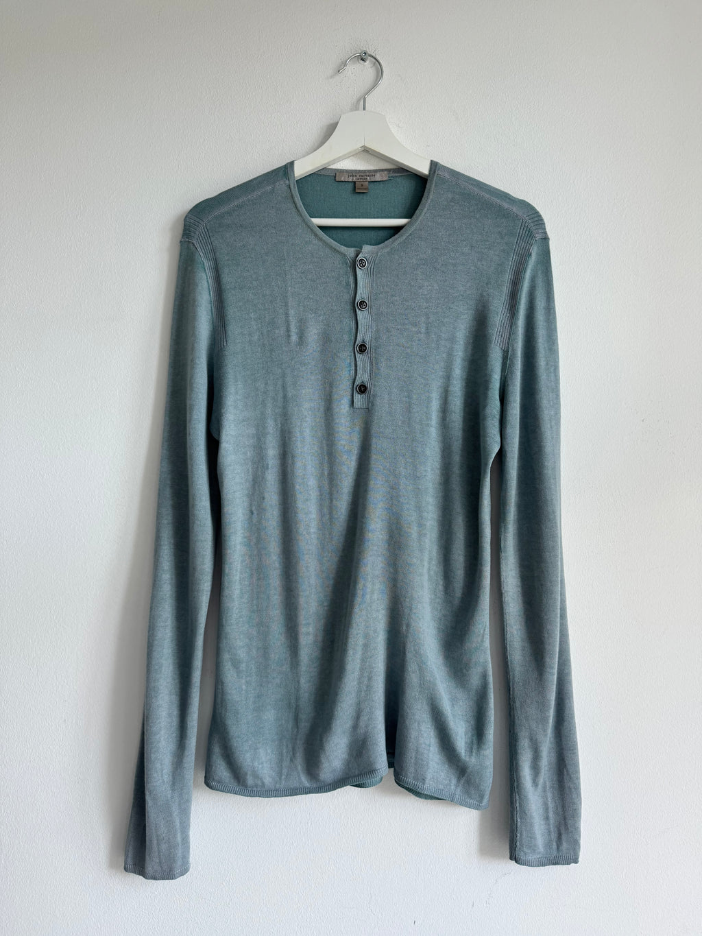 JOHN VARVATOS HENLEY KNIT SWEATER
