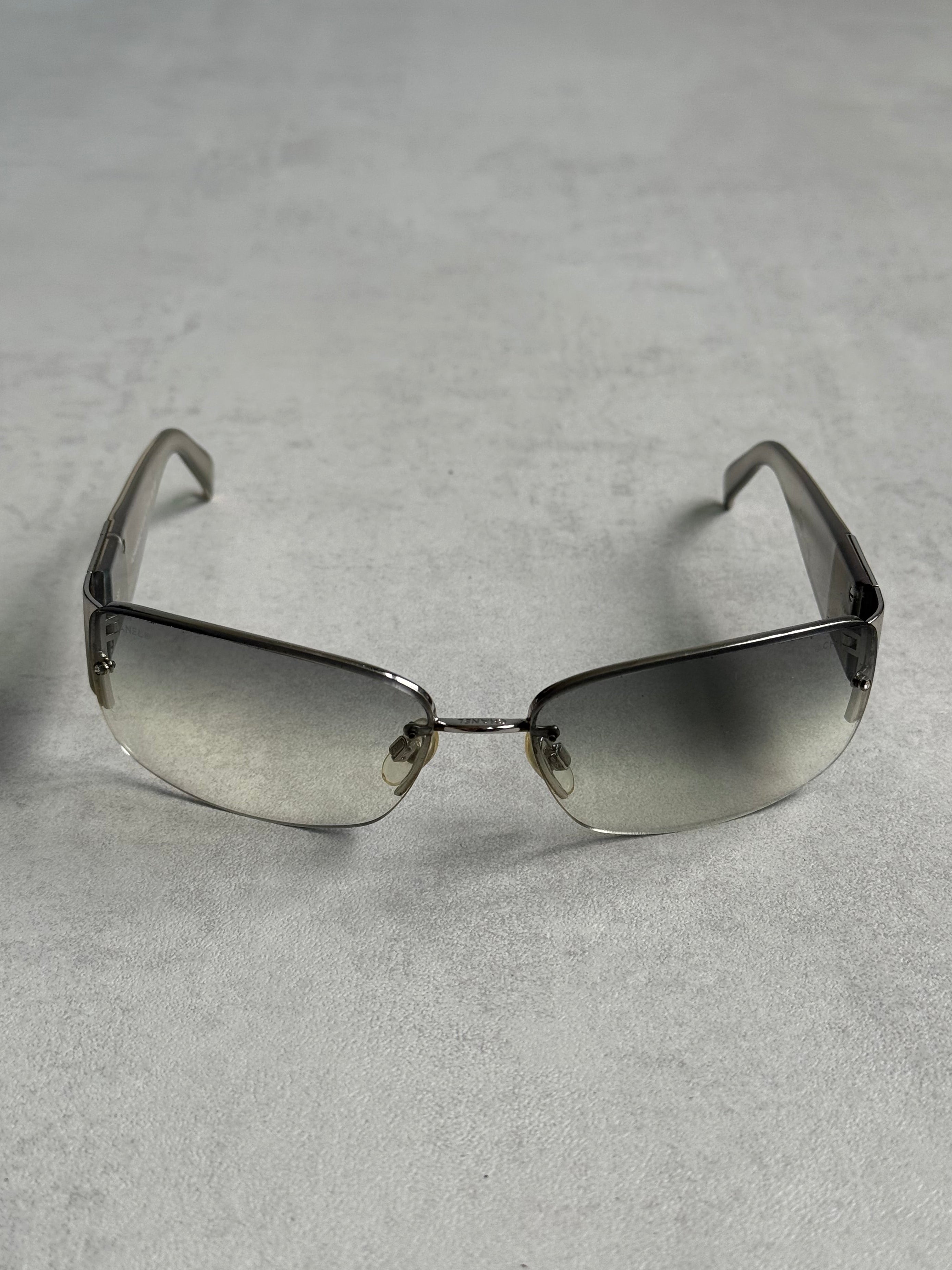VINTAGE CHANEL STUDDED SHIELD FRAME GLASSES
