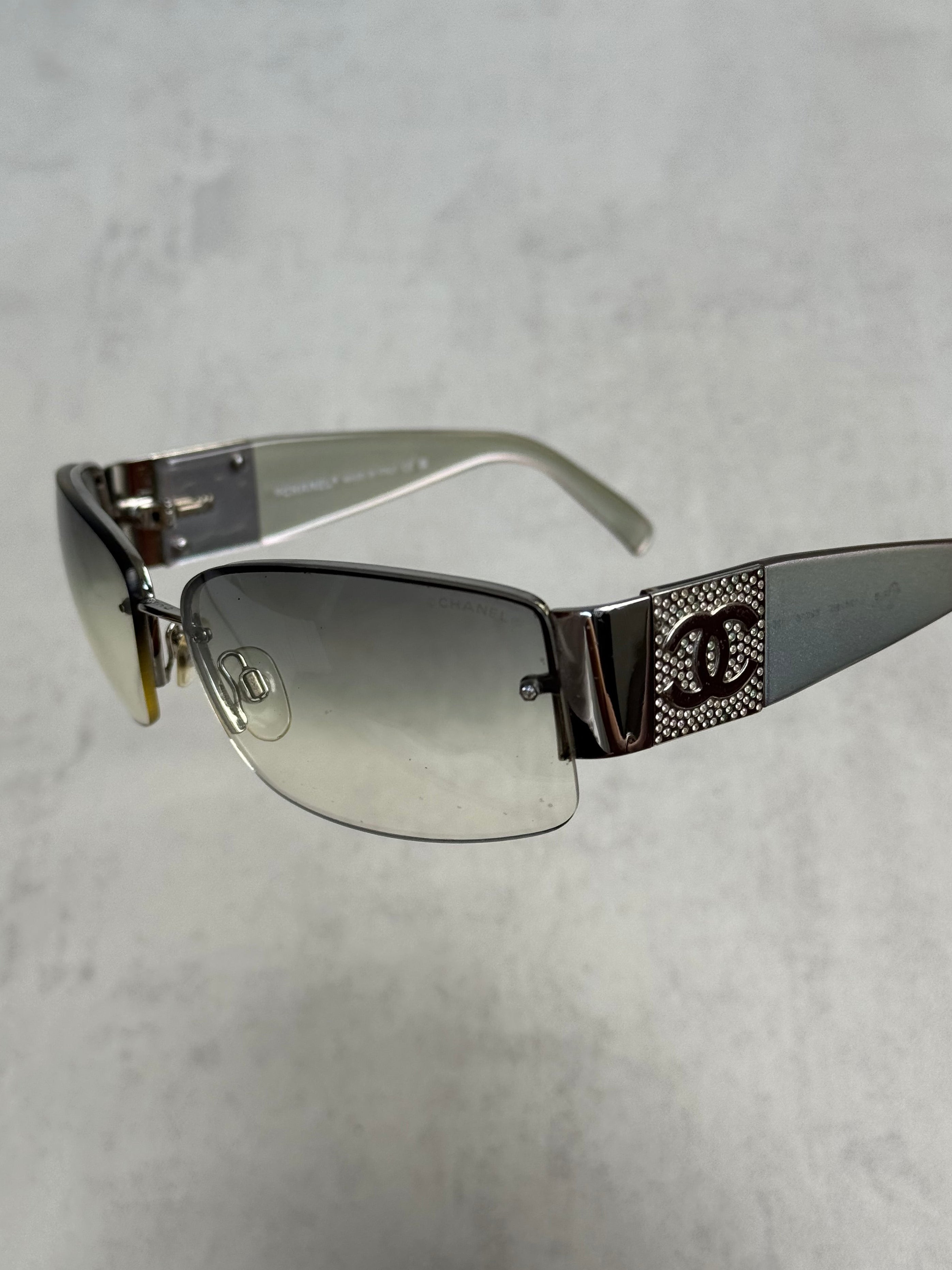 VINTAGE CHANEL STUDDED SHIELD FRAME GLASSES