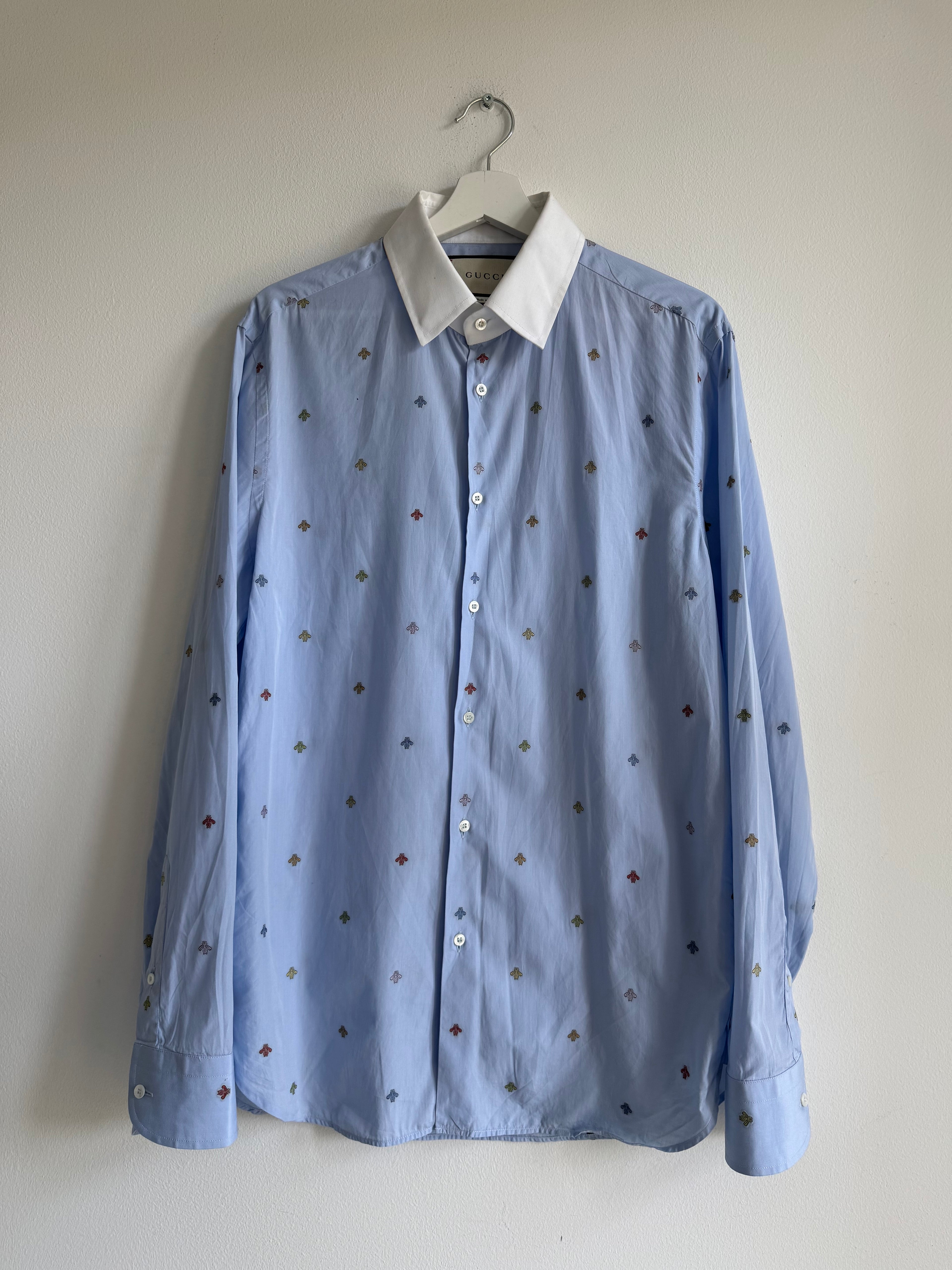 GUCCI EMBROIDERED „BEE“ BUTTON UP SHIRT