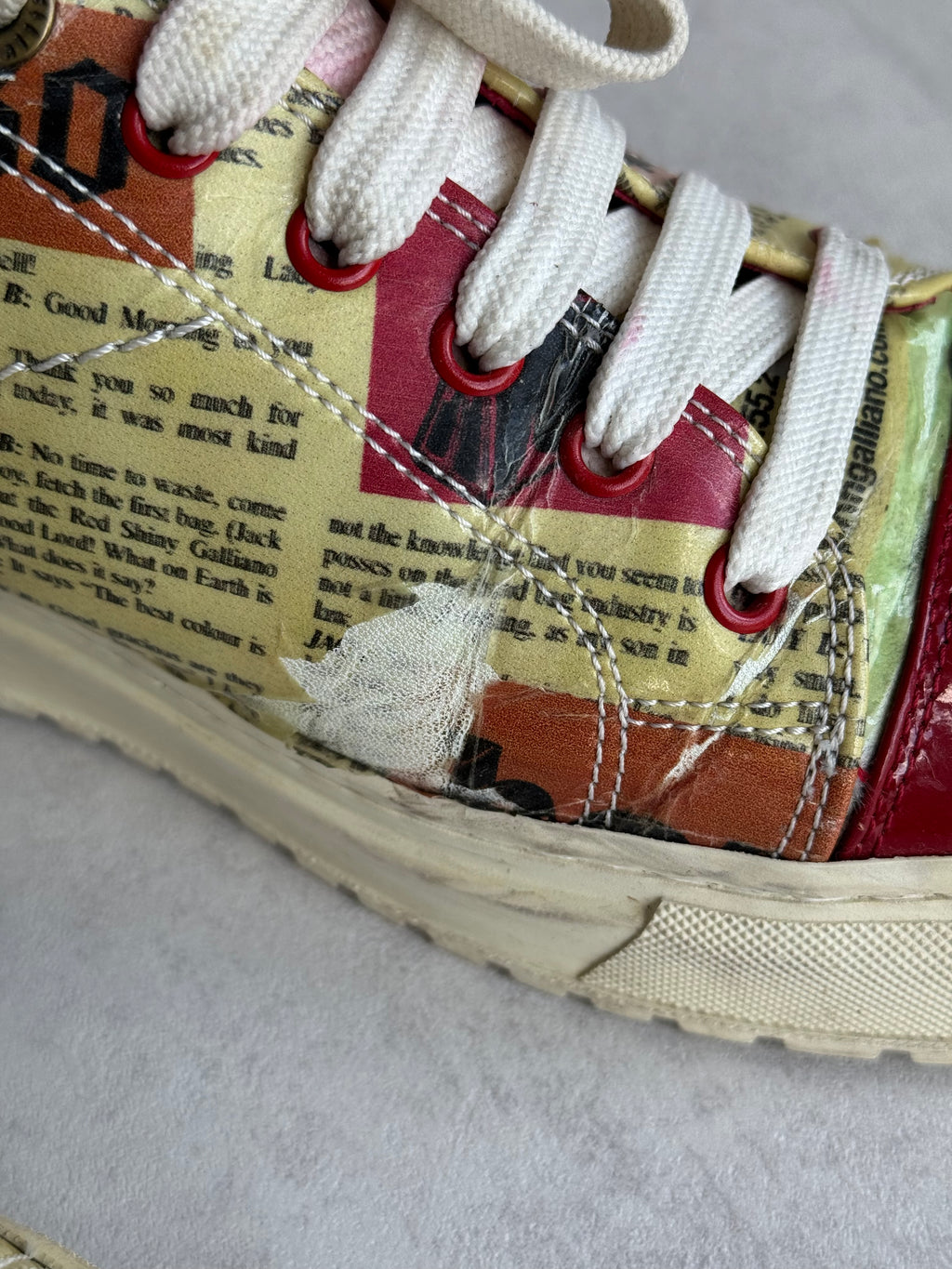 JOHN GALLIANO NEWSPAPER LOW TOP SNEAKER