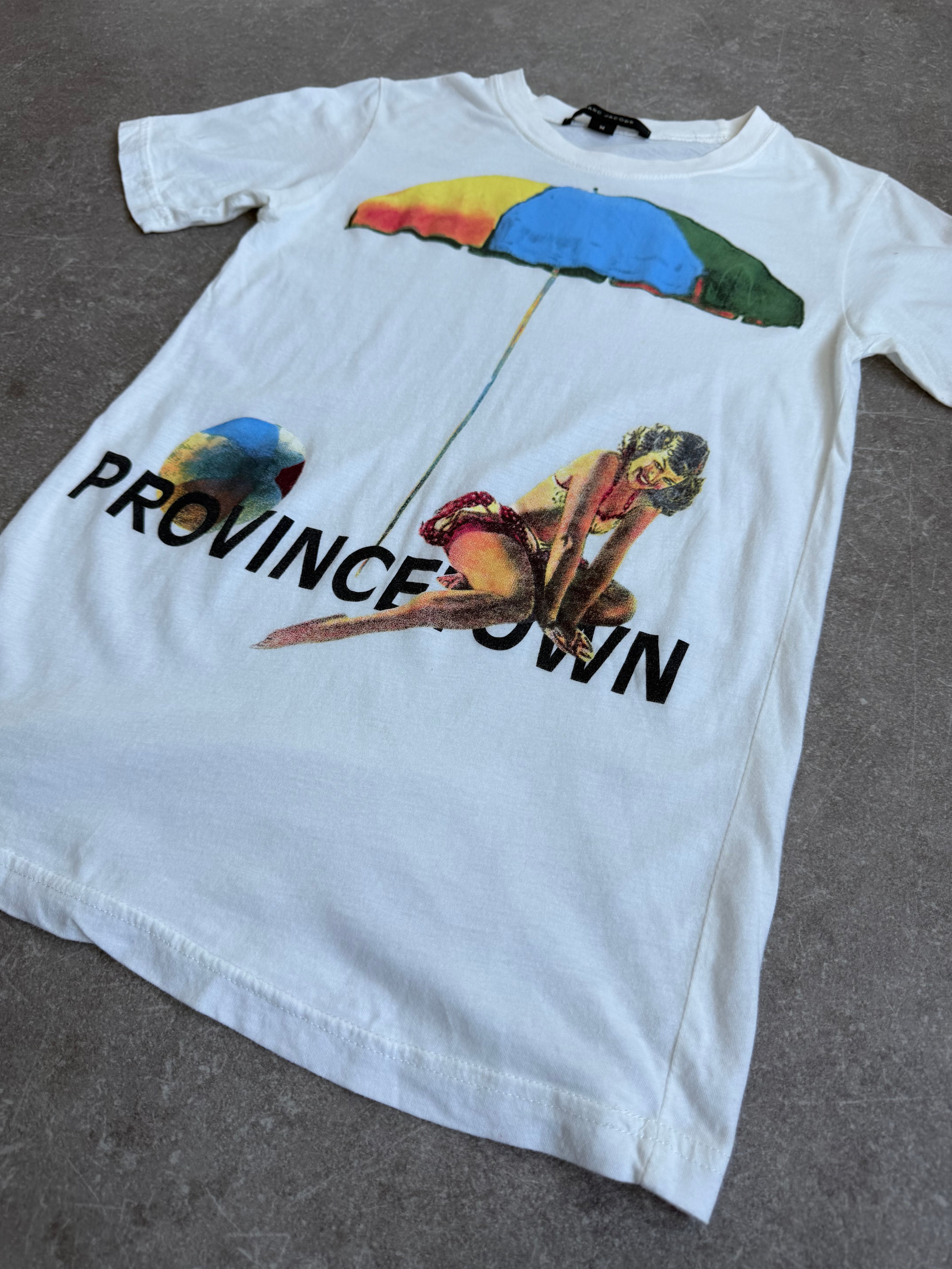 MARC JACOBS „PROVINCETOWN“ TEE