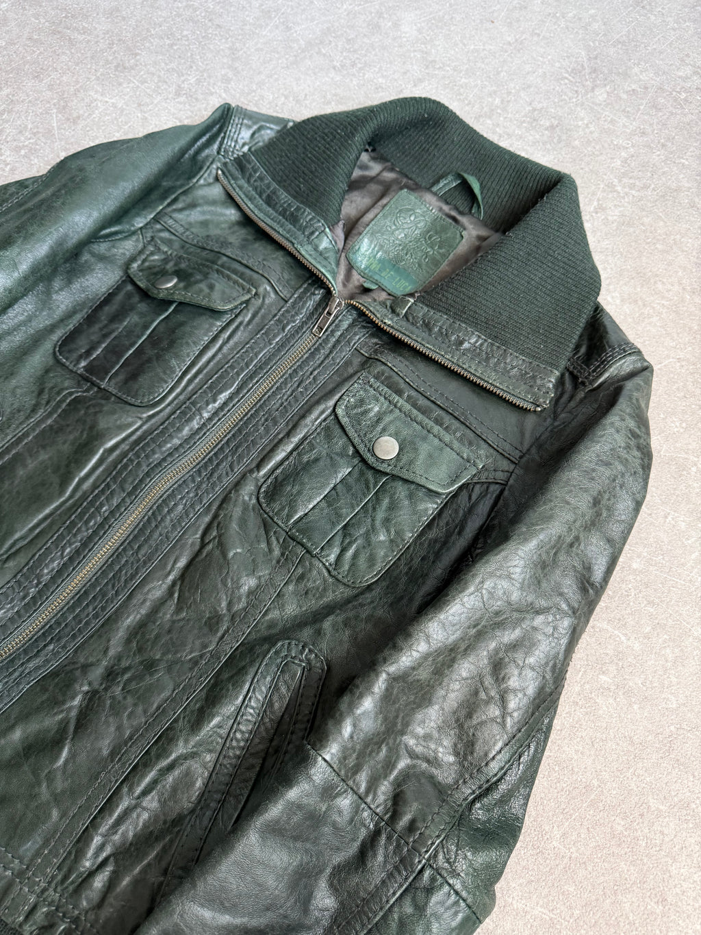 VINTAGE WOMENS HIGH COLLAR LEATHER JACKET
