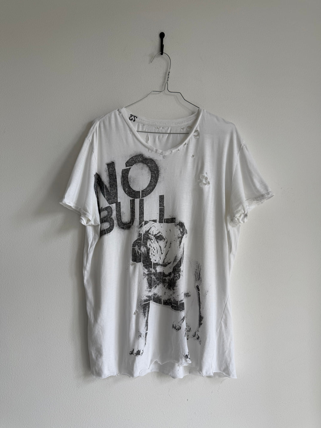 VINTAGE DISTRESSED „BULLDOG“ GRAPHIC TEE