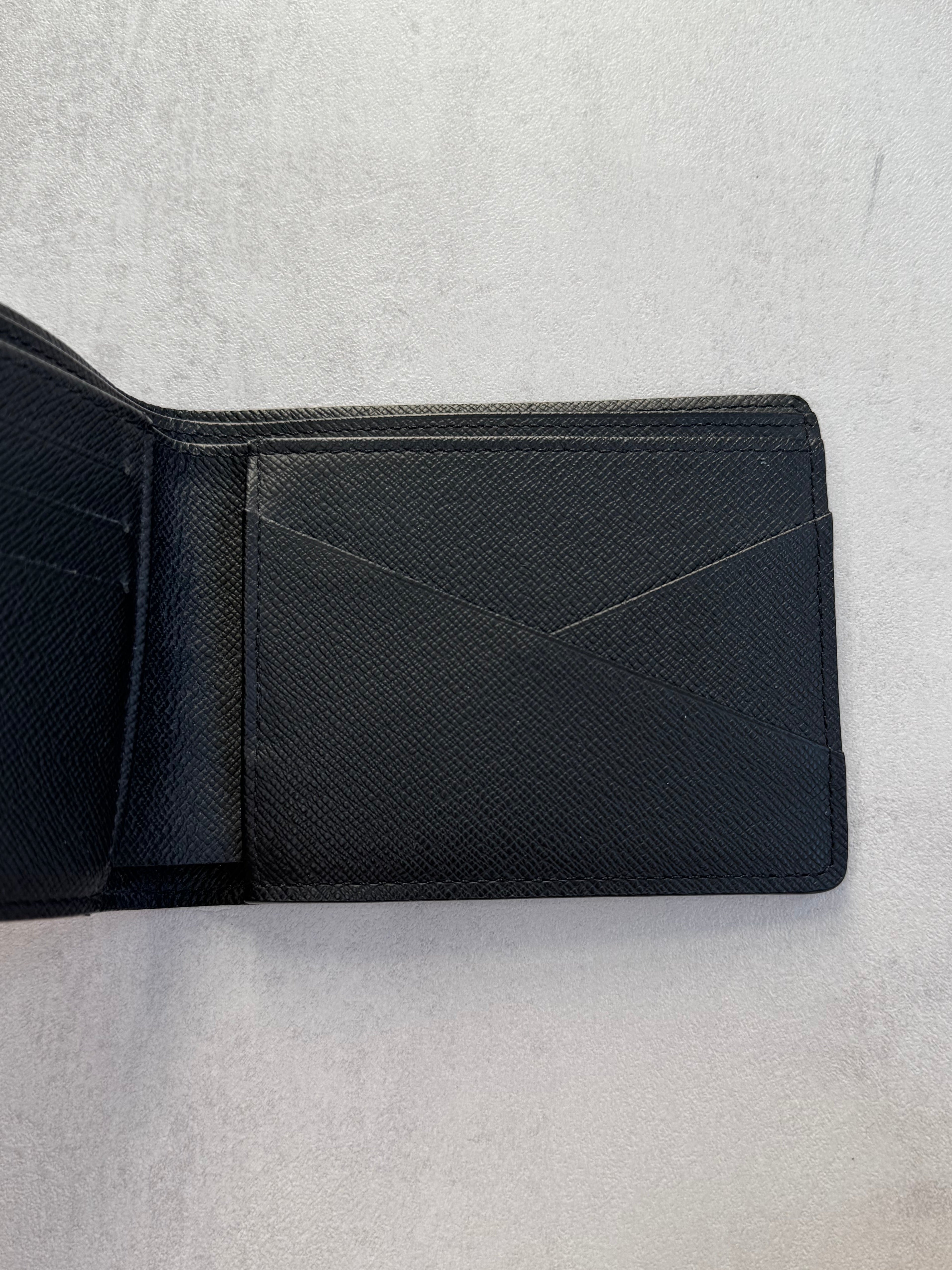 LOUIS VUITTON DAMIER GRAPHITE WORLD TOUR WALLET