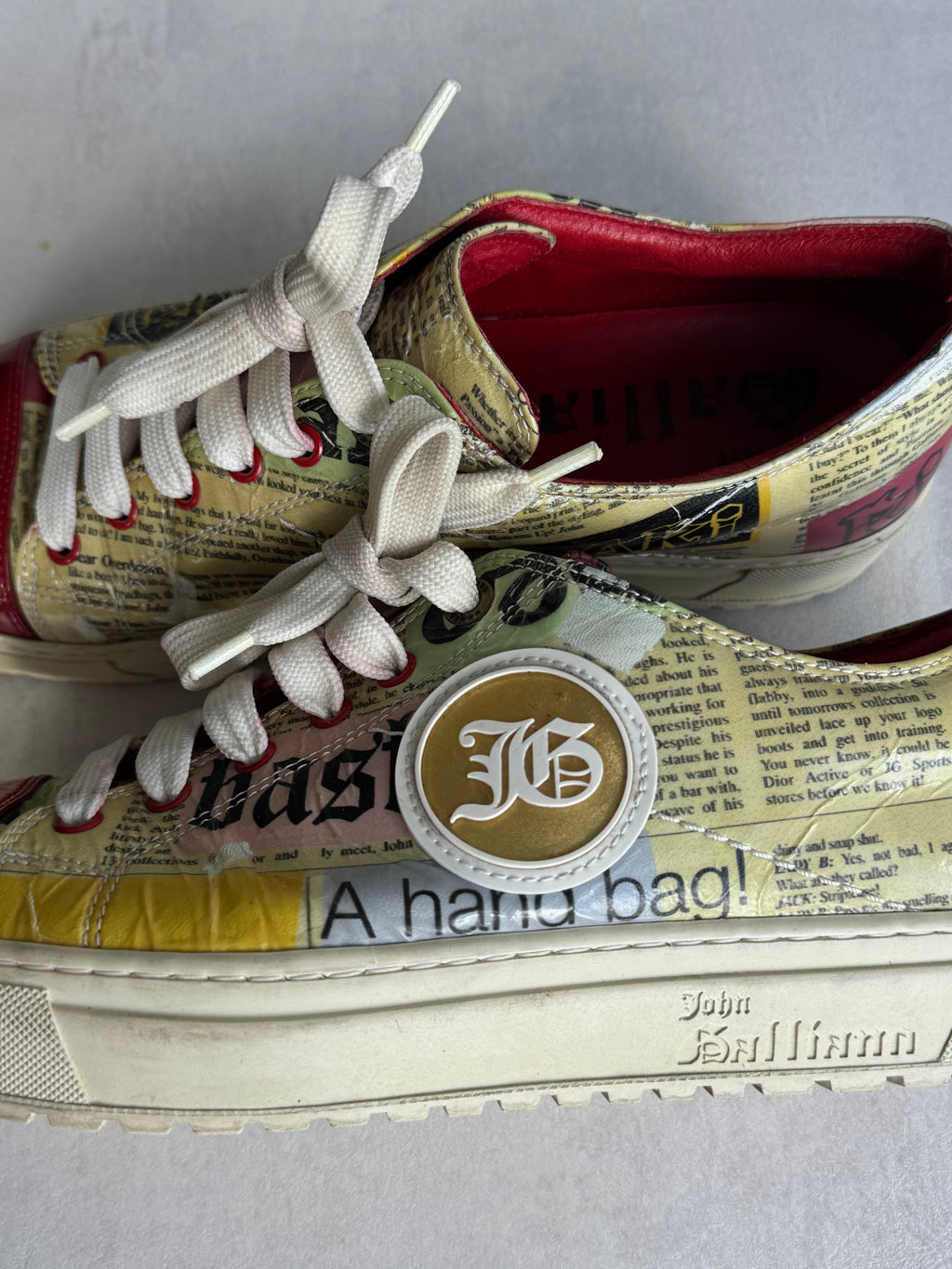 JOHN GALLIANO NEWSPAPER LOW TOP SNEAKER