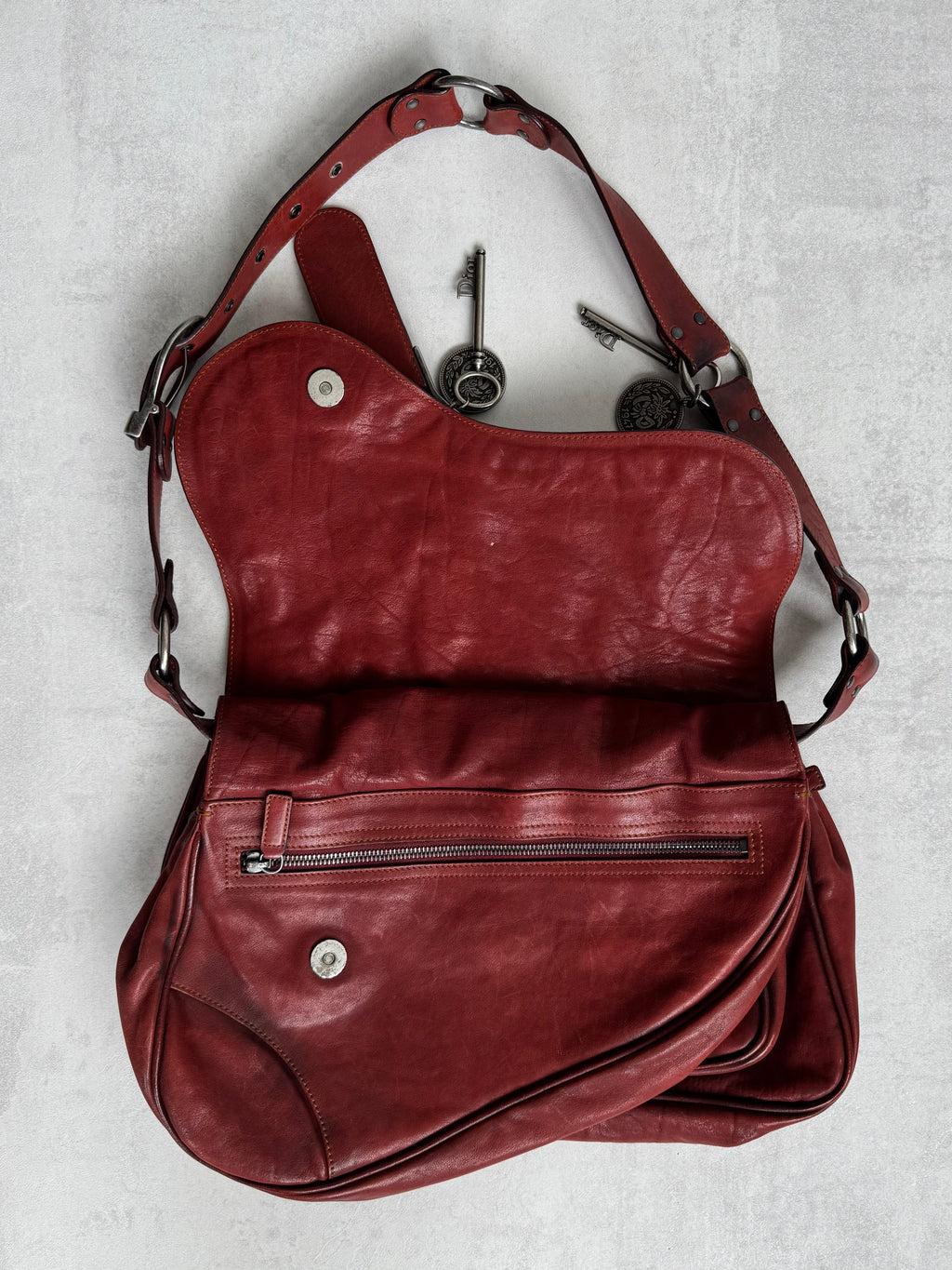 DIOR GAUCHO SETTLEBAG BURGUNDY LEATHER