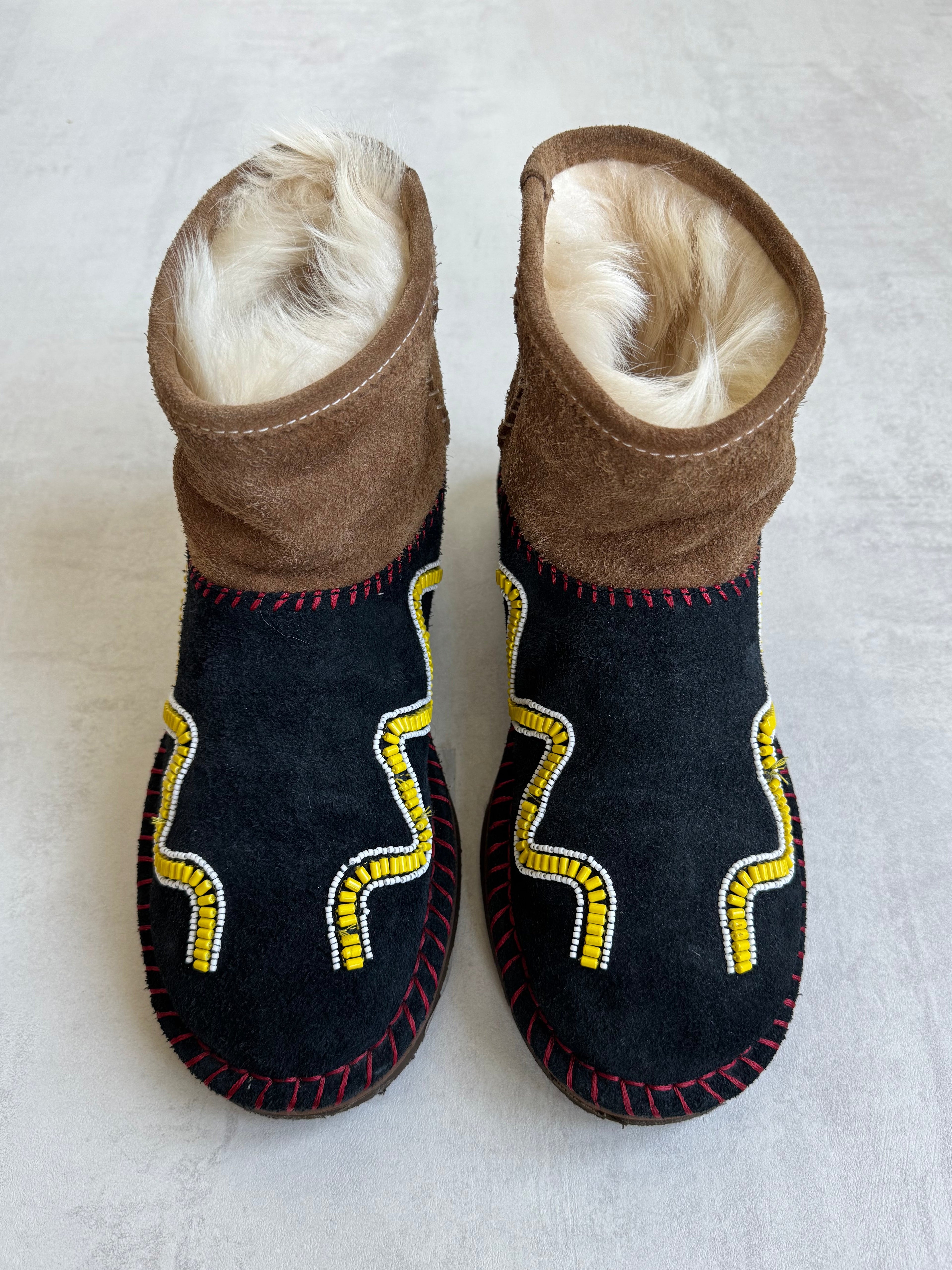 UGG X DENIM TEARS CLASSIC ONIA "BLACK SEMINOLE" BOOT