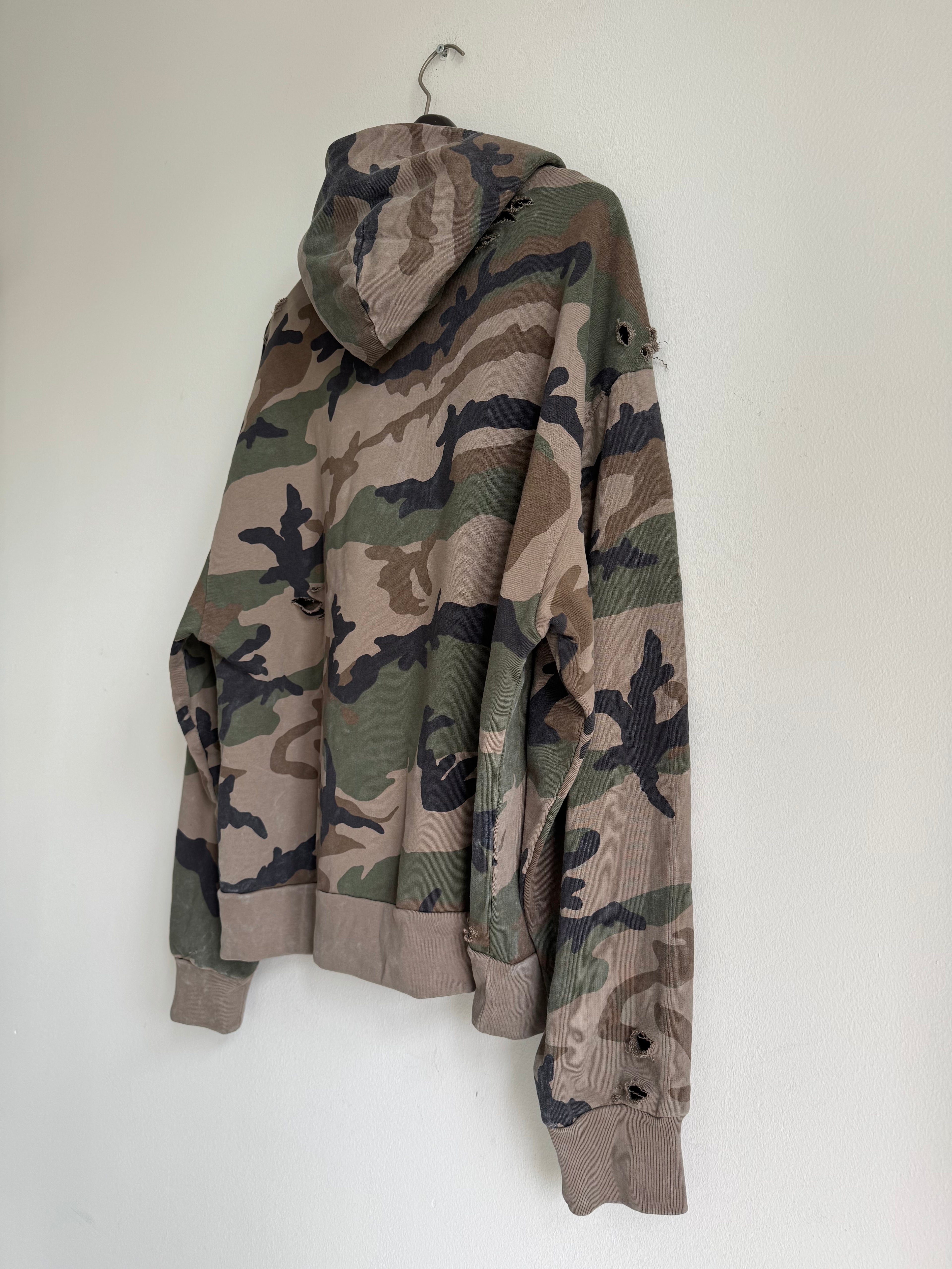 VINTAGE DISTRESSED CAMO HOODIE