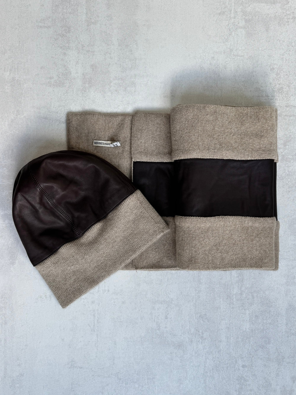 HERMÈS LEATHER PANEL CASHMERE BEANIE & SCARF SET