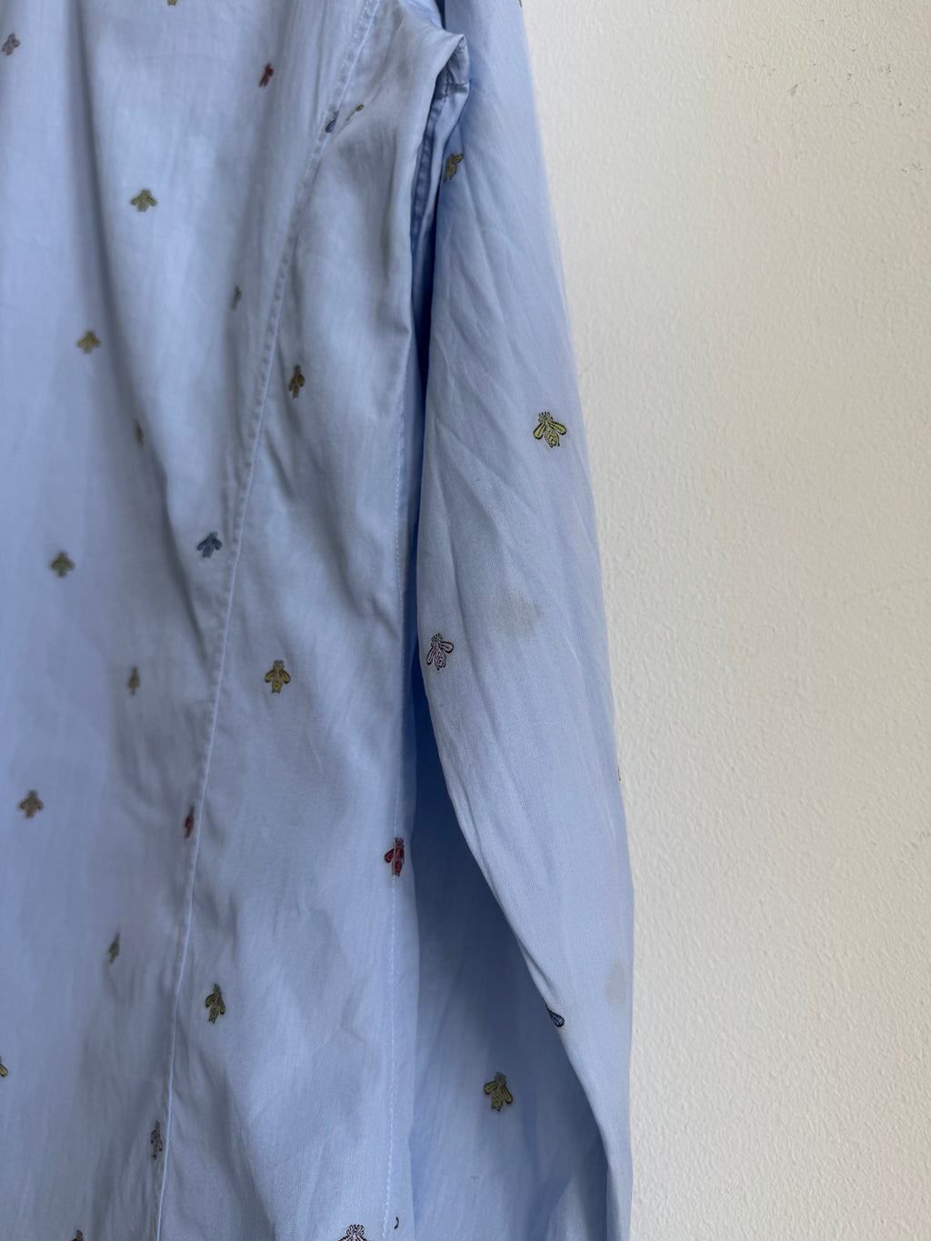 GUCCI EMBROIDERED „BEE“ BUTTON UP SHIRT