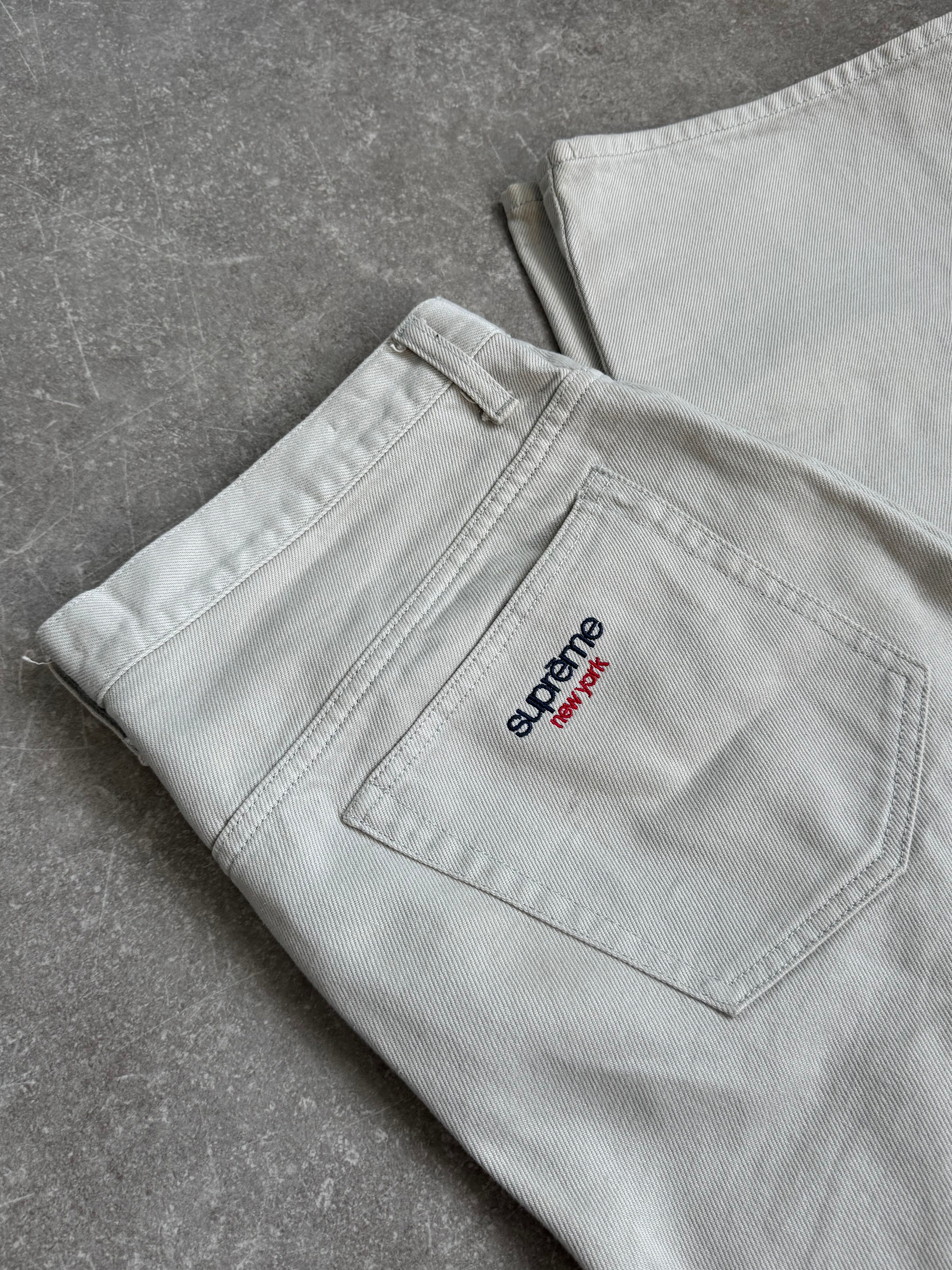 SUPREME BAGGY JEANS