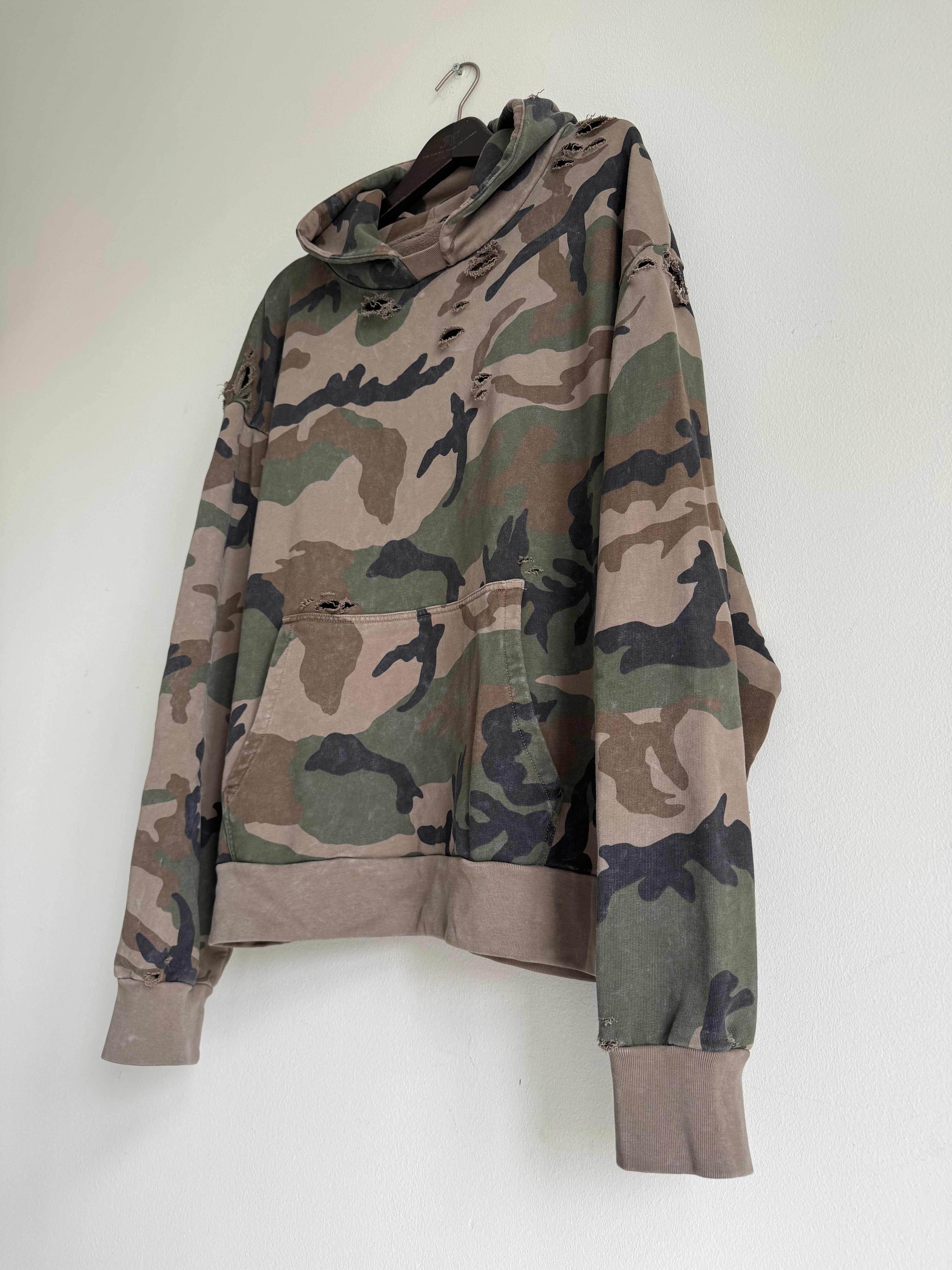VINTAGE DISTRESSED CAMO HOODIE
