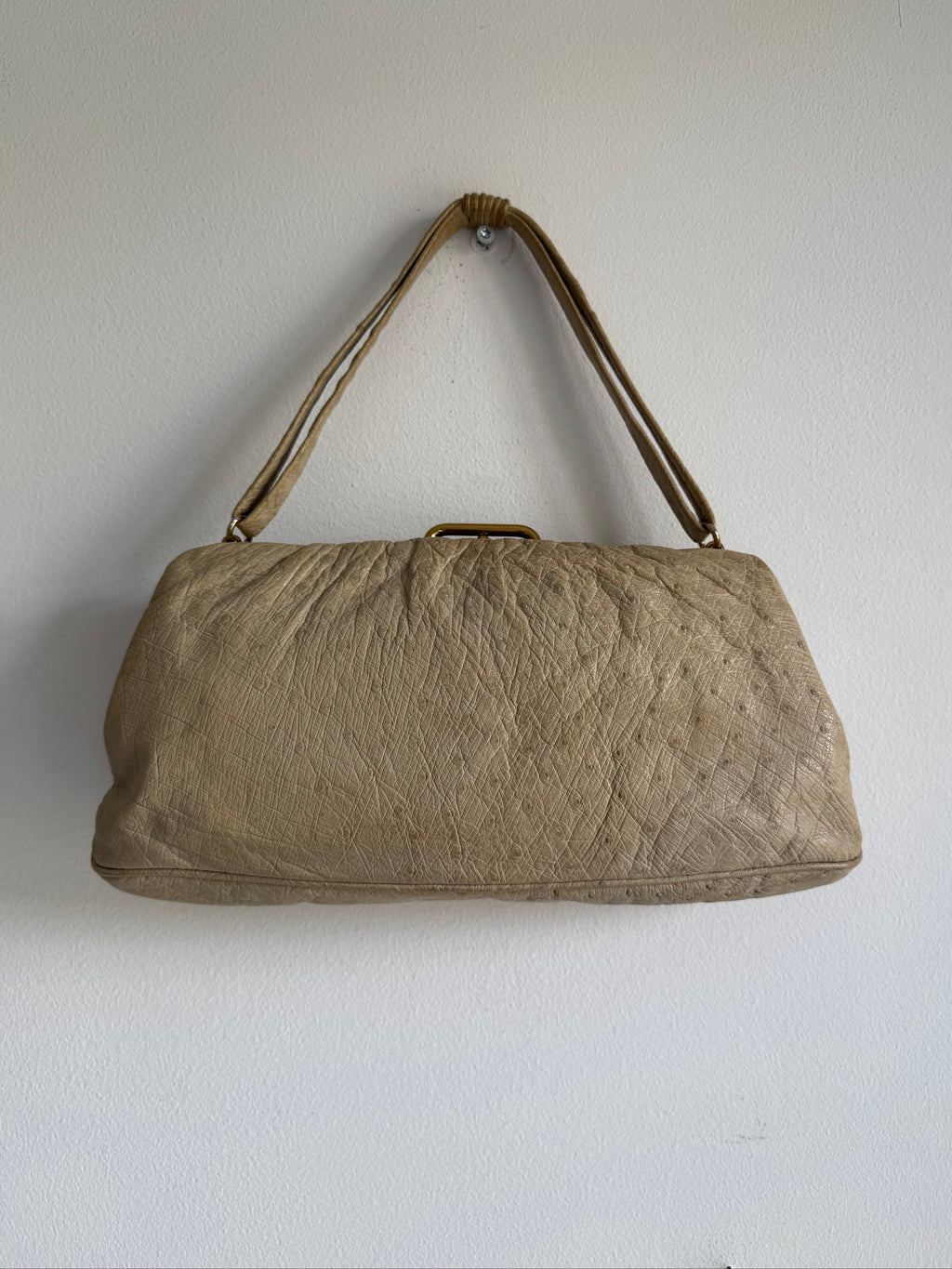 VINTAGE 50s OSTRICH LEATHER CLUTCH