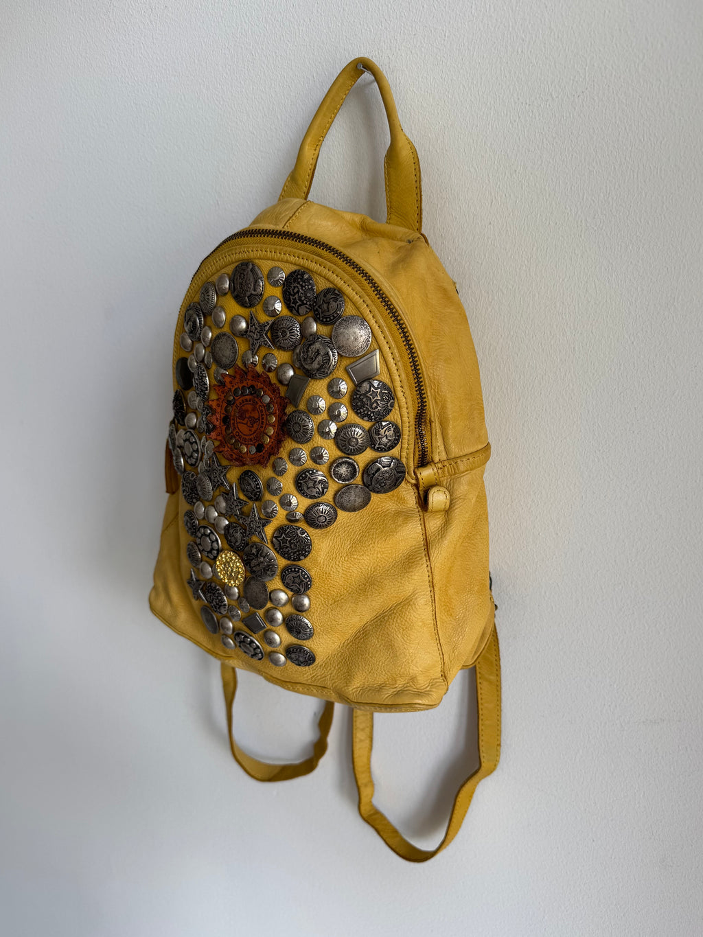 VINTAGE LEATHER STUDDED BACKPACK