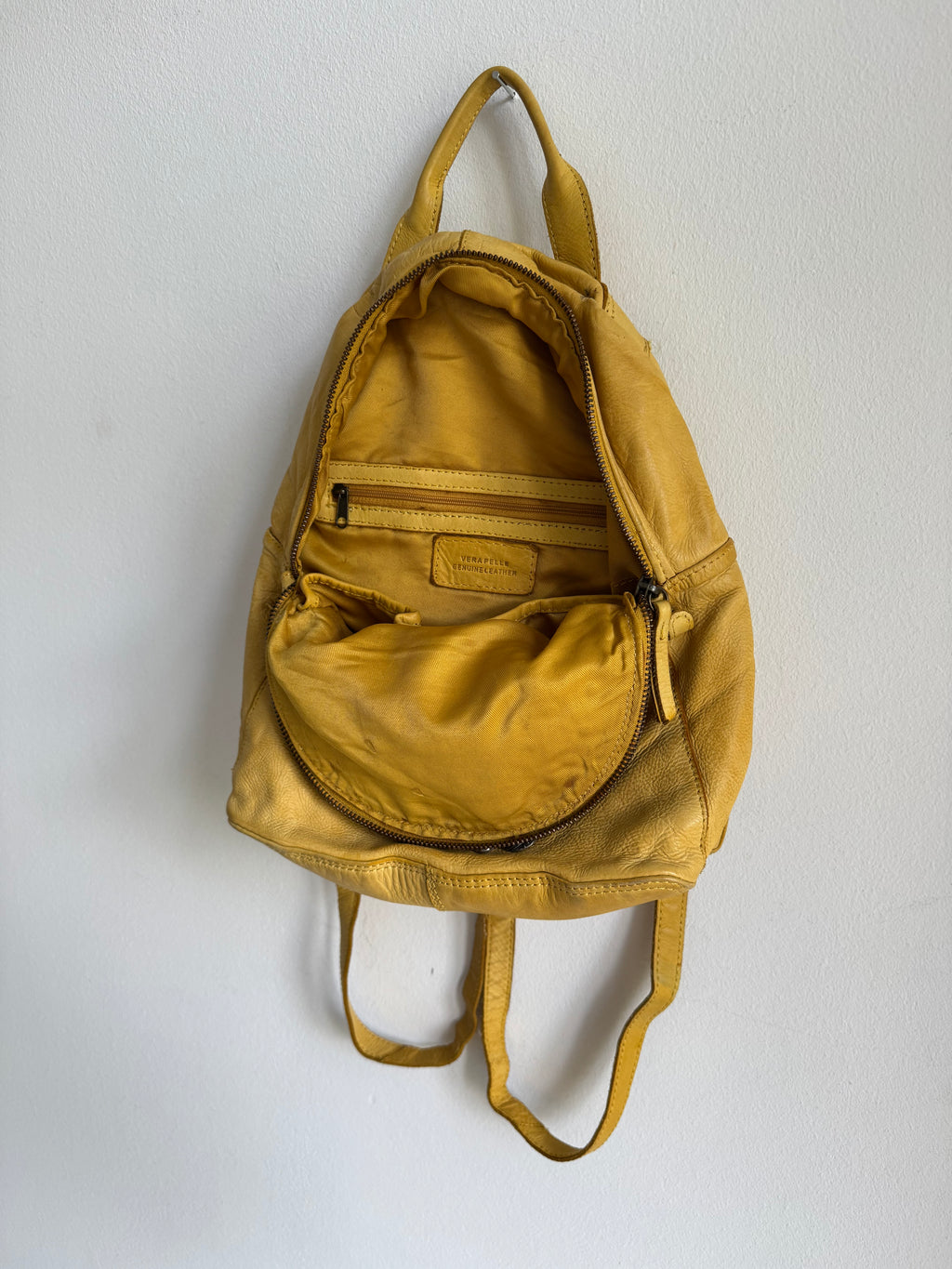 VINTAGE LEATHER STUDDED BACKPACK