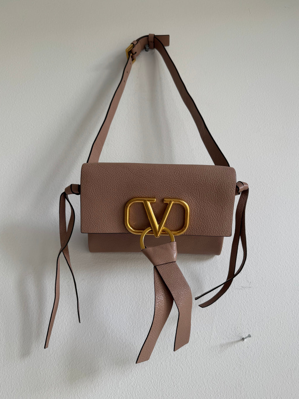 VALENTINO BELT BAG