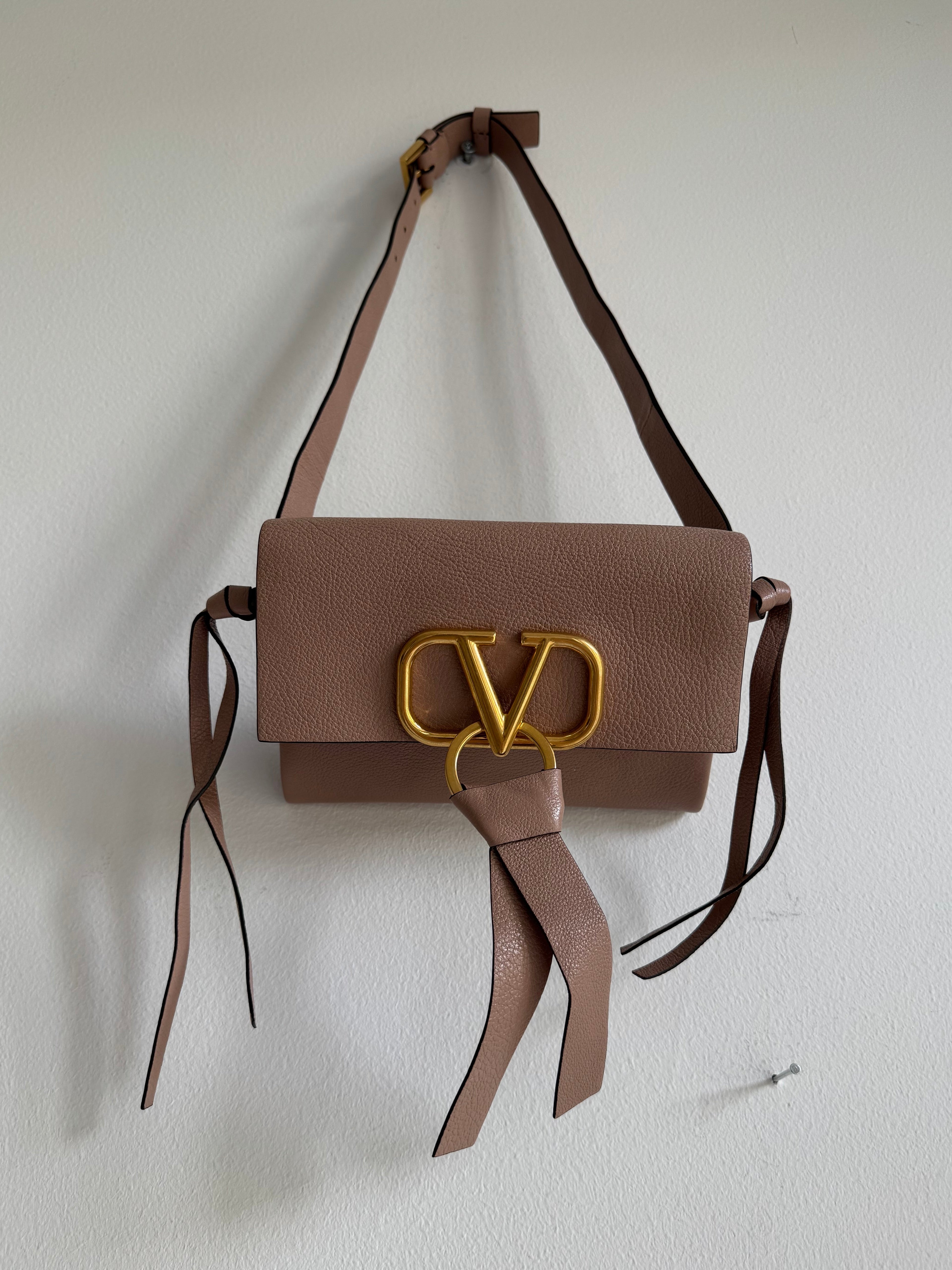 VALENTINO BELT BAG