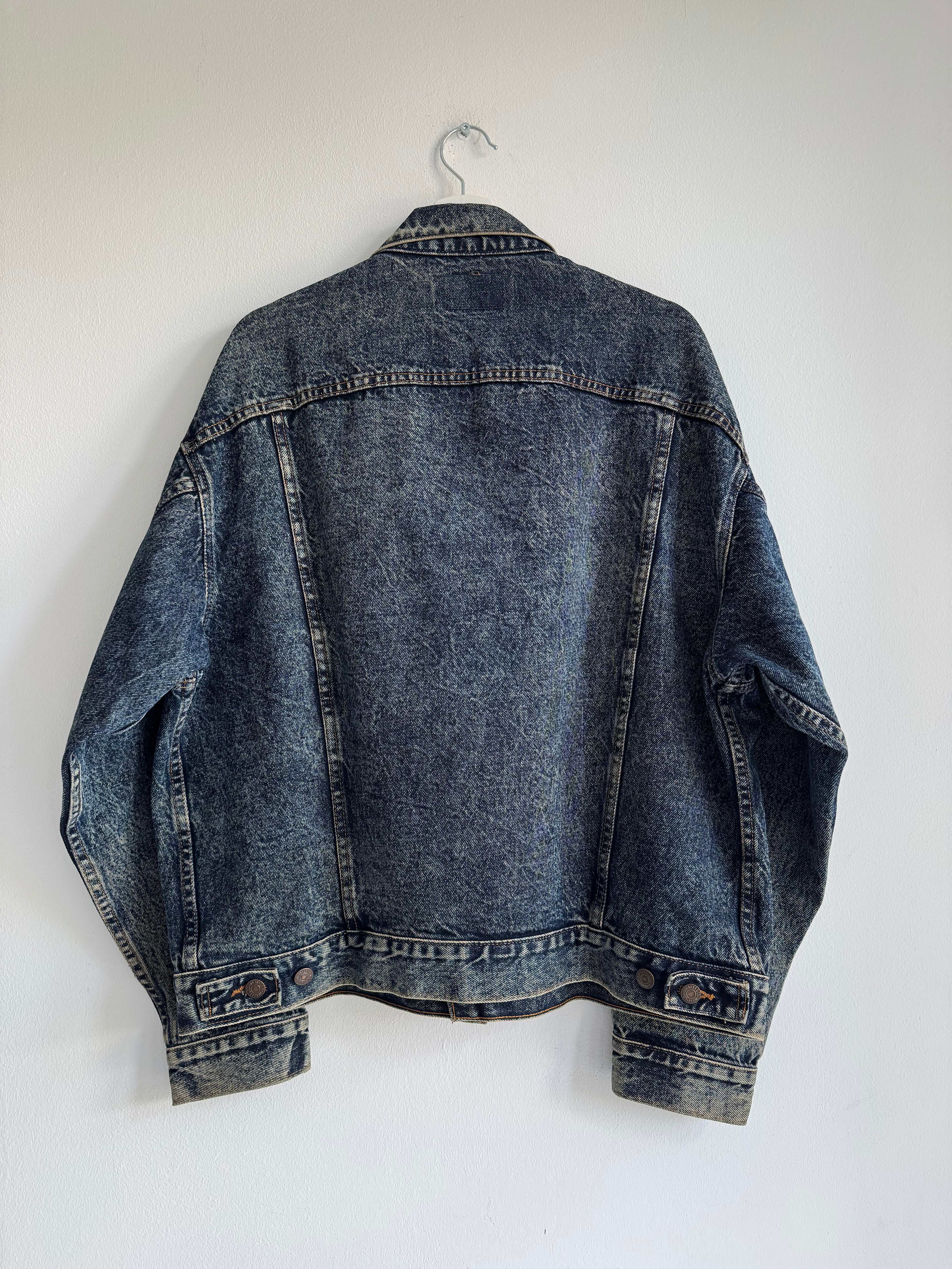 VINTAGE LEVI`S JEANS JACKET