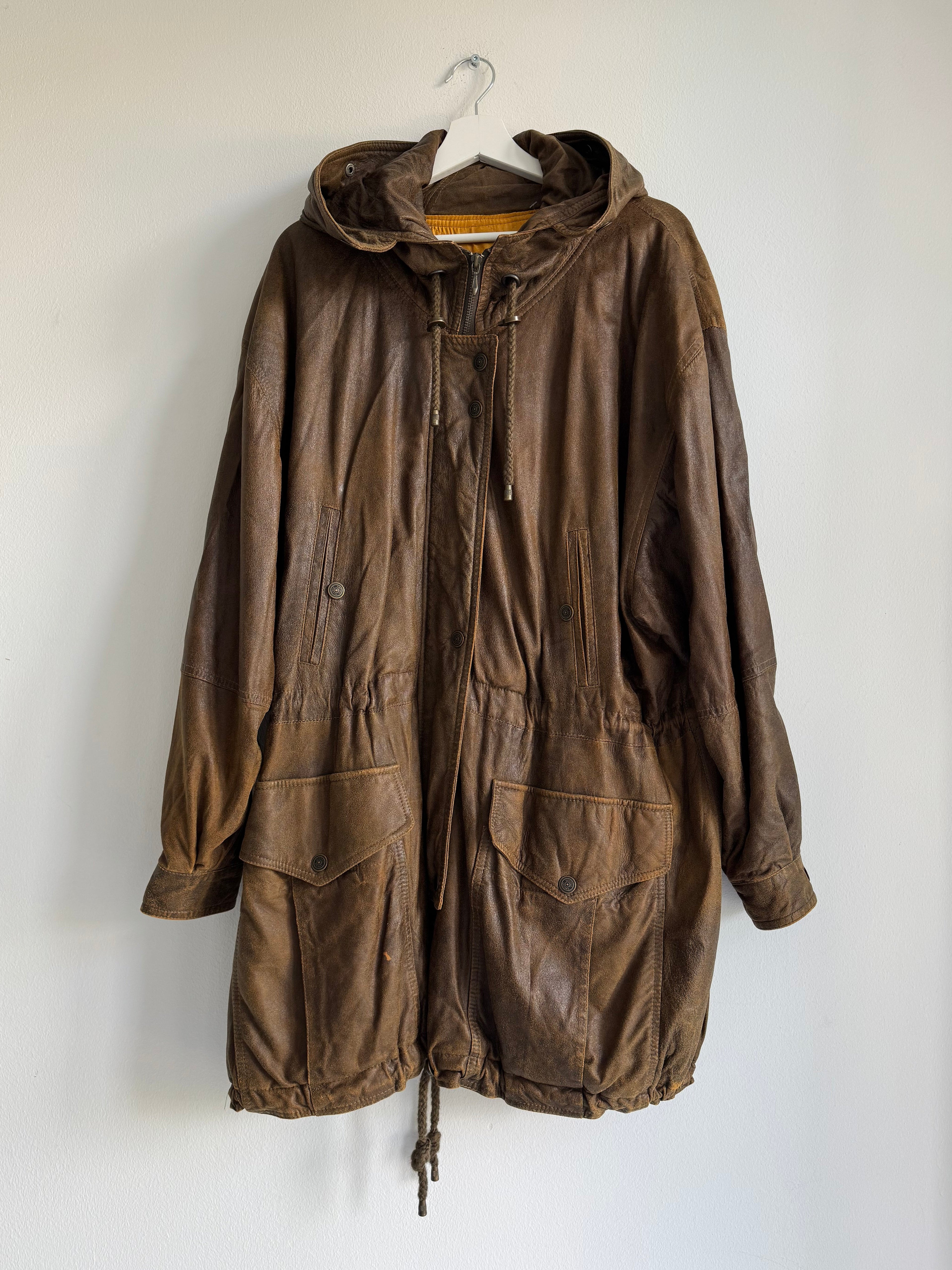 VINTAGE LEATHER COAT