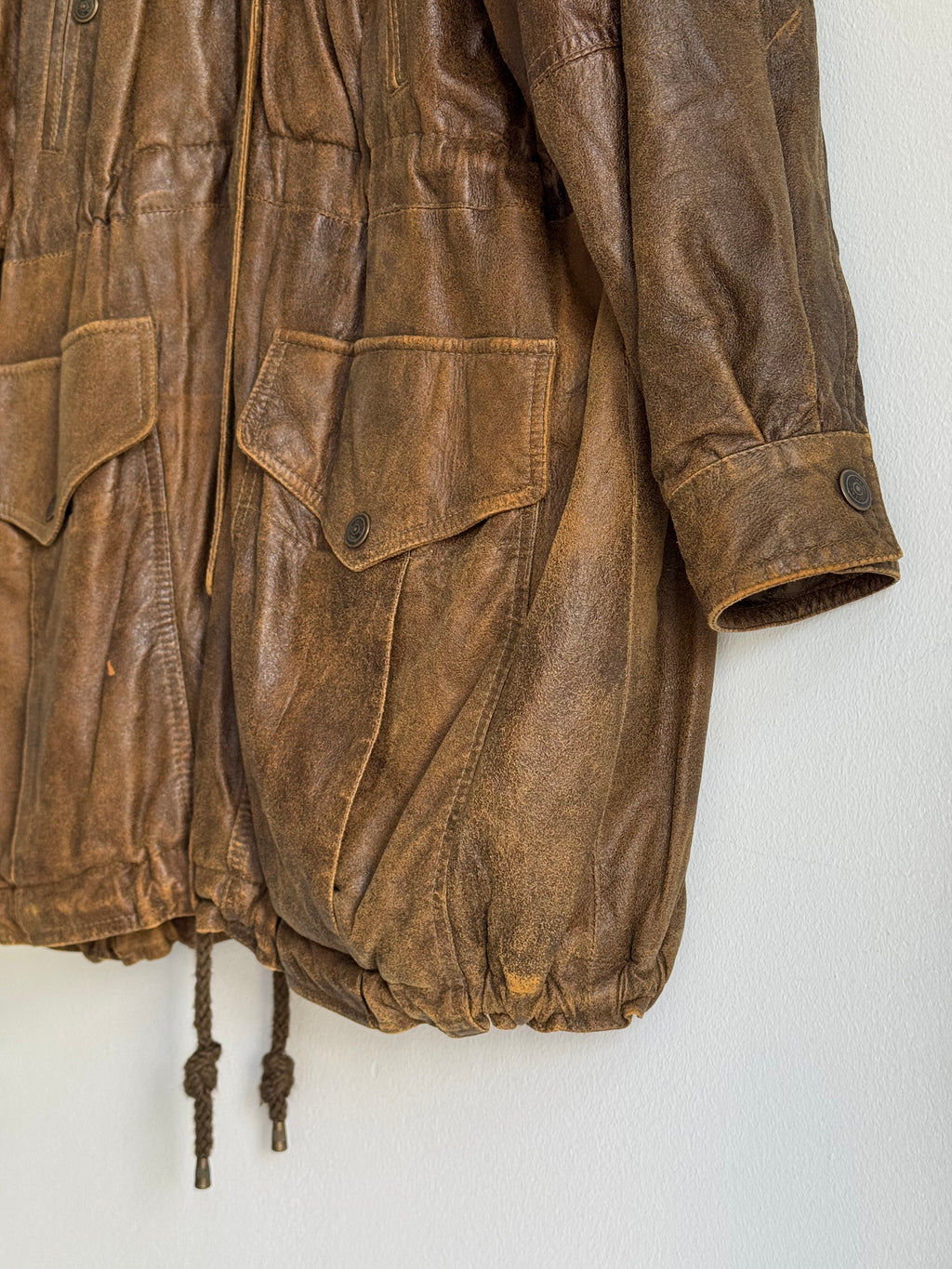 VINTAGE LEATHER COAT
