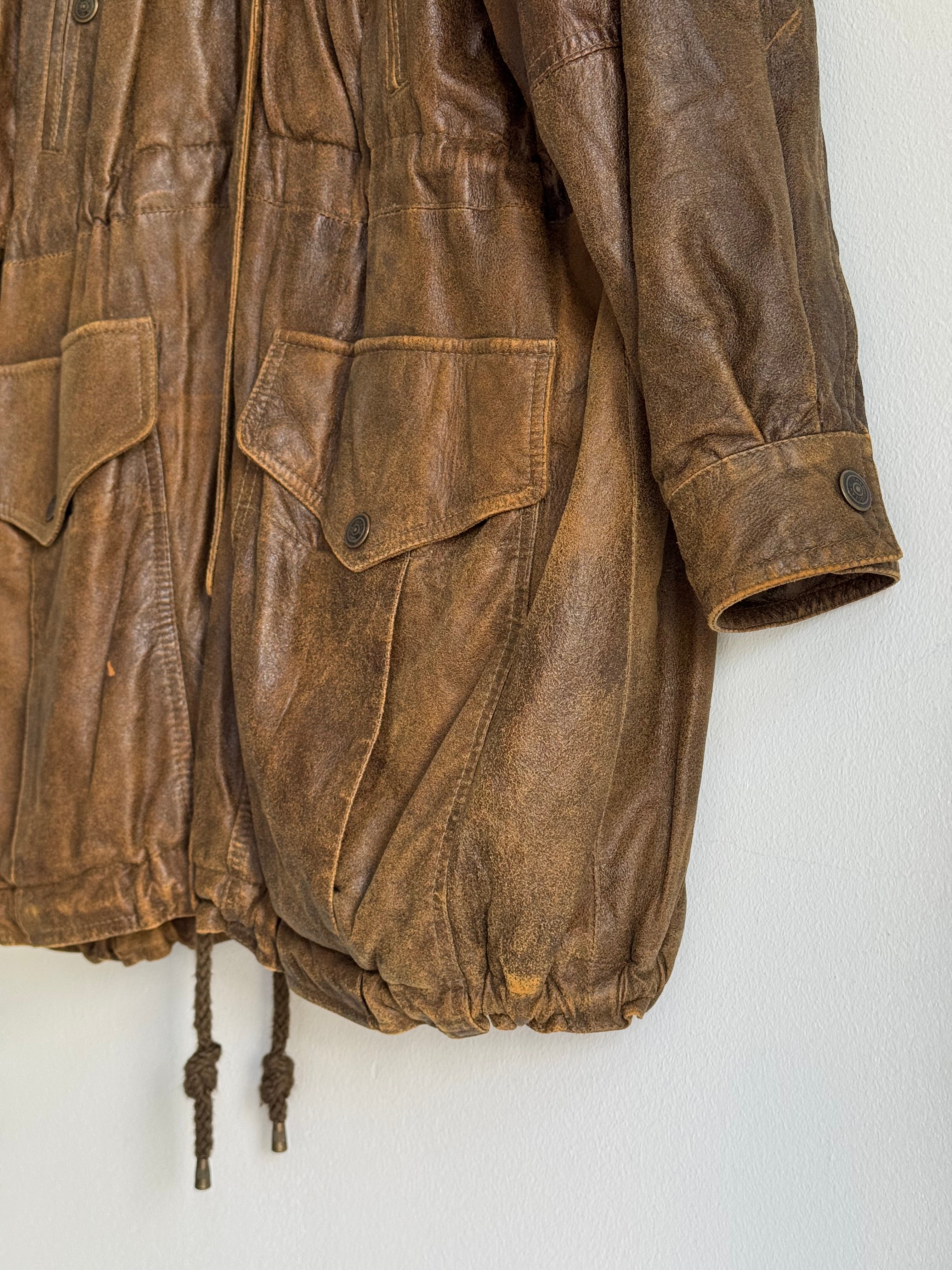 VINTAGE LEATHER COAT