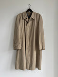 VINTAGE BURBERRY TRENCHCOAT