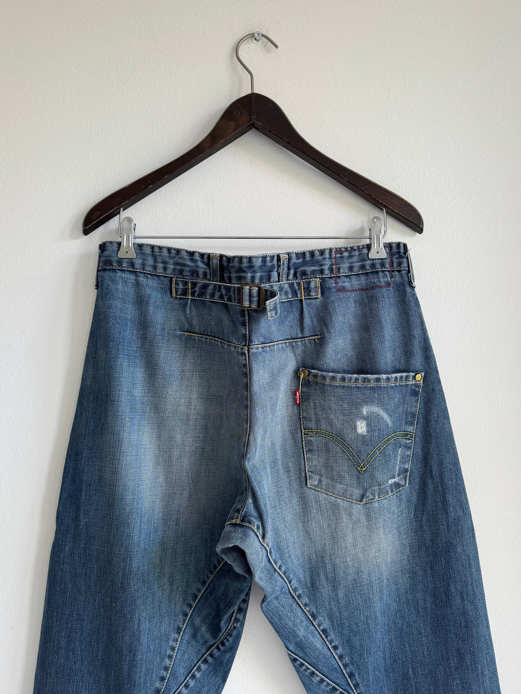 VINTAGE LEVIS "ENGINEERED" JEANS