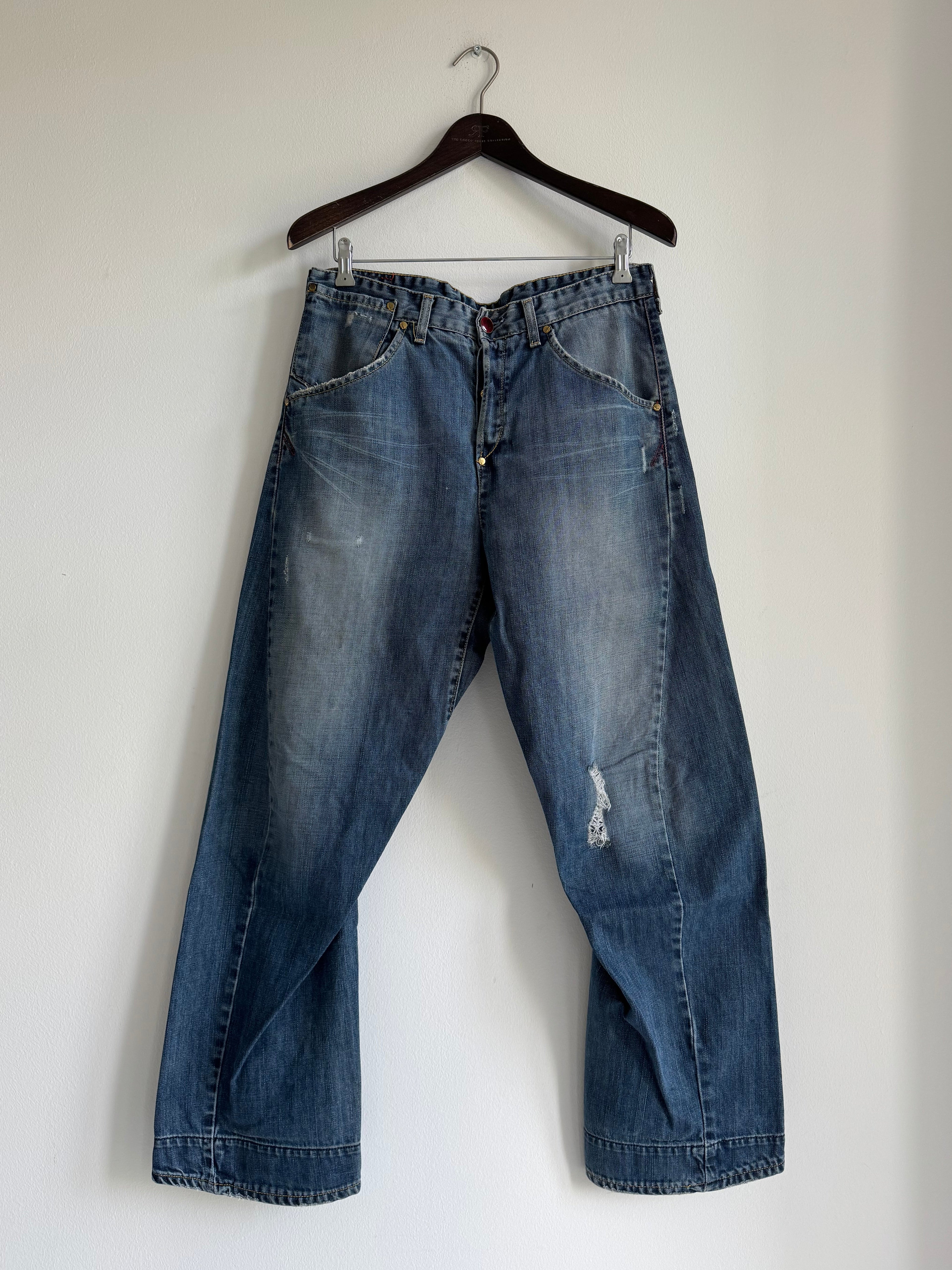 VINTAGE LEVIS "ENGINEERED" JEANS