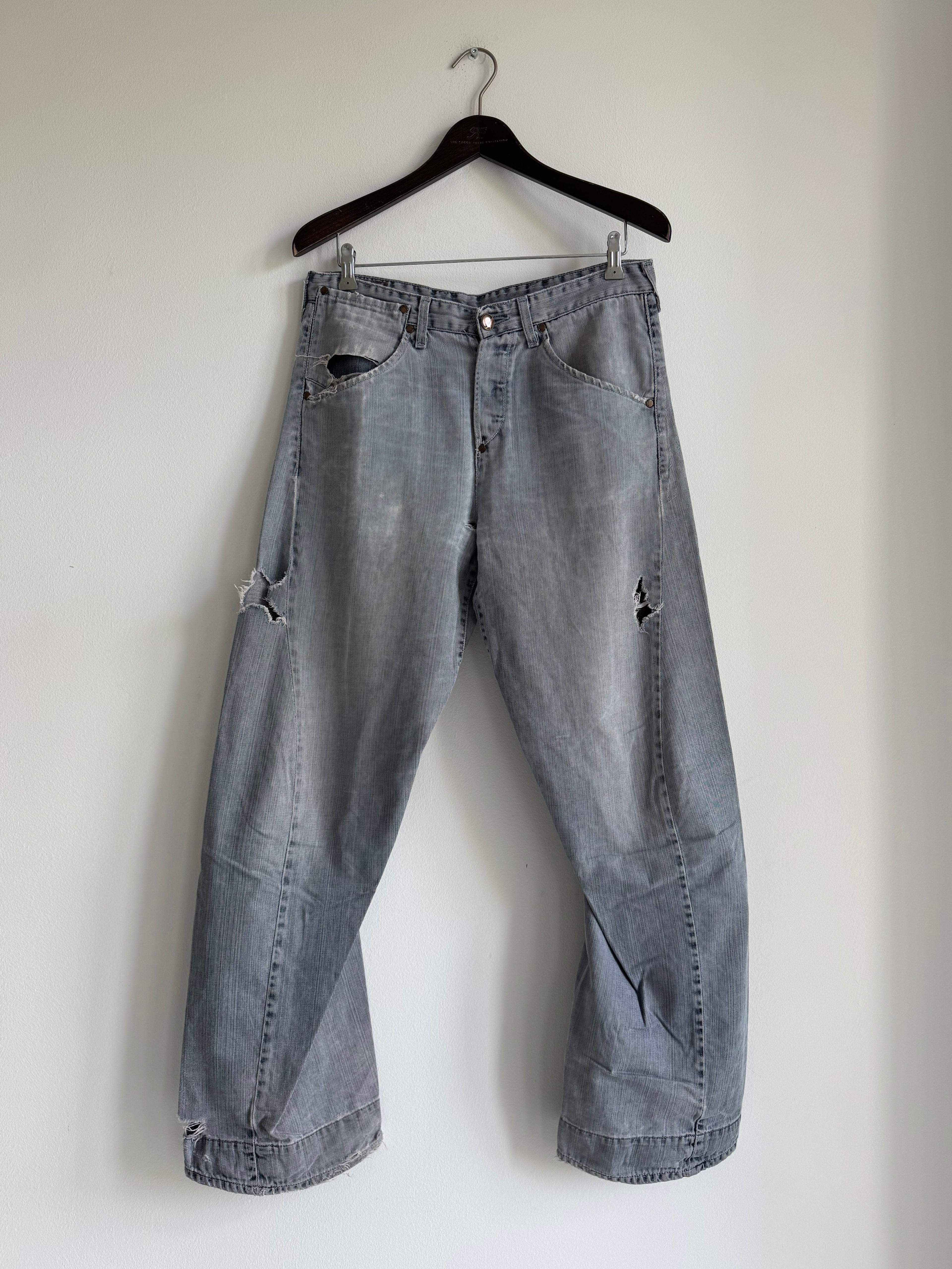 VINTAGE LEVIS "ENGINEERED" HEAVY DISTRESSED JEANS