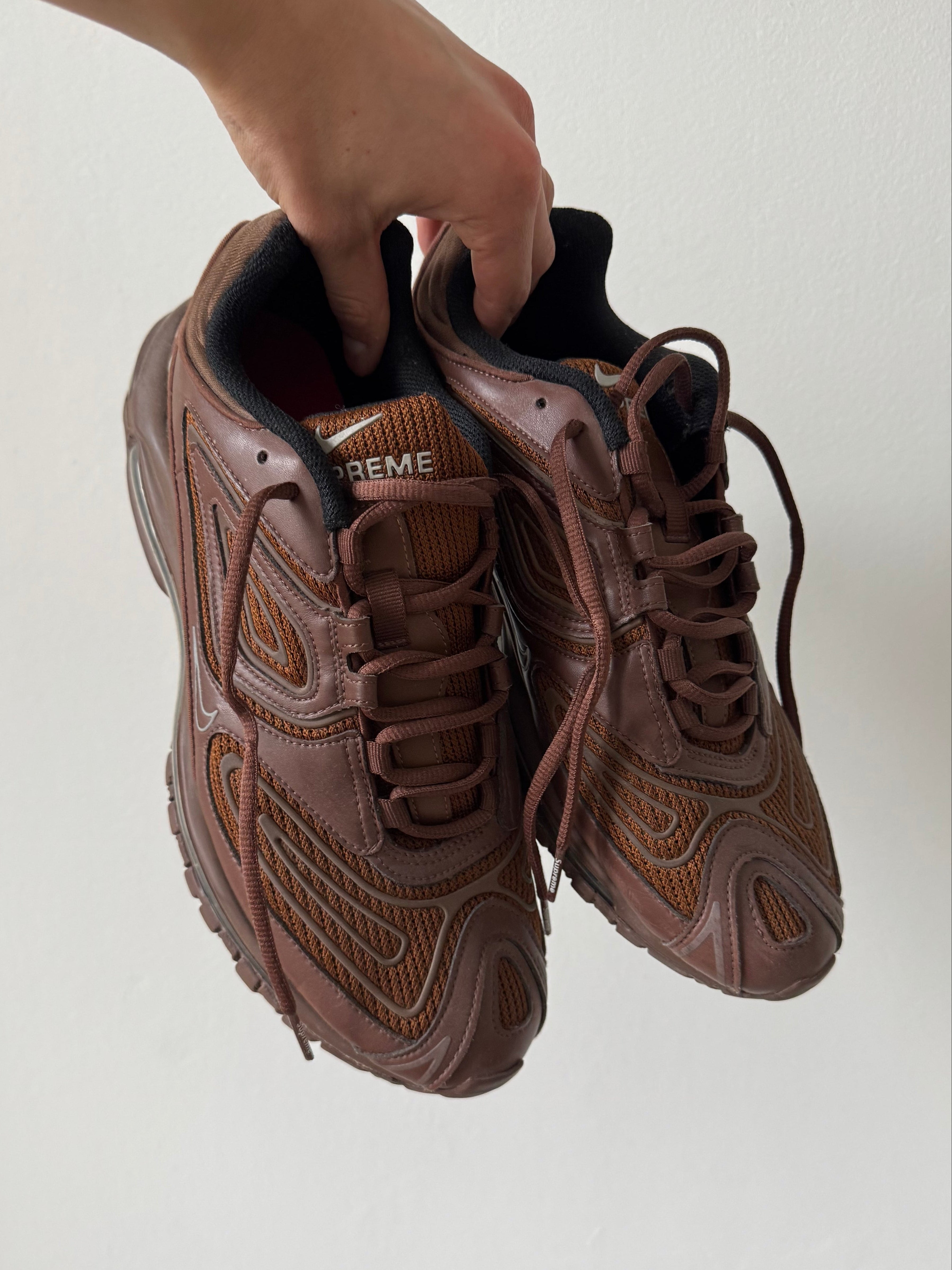 NIKE AIR MAX 98 TL SUPREME