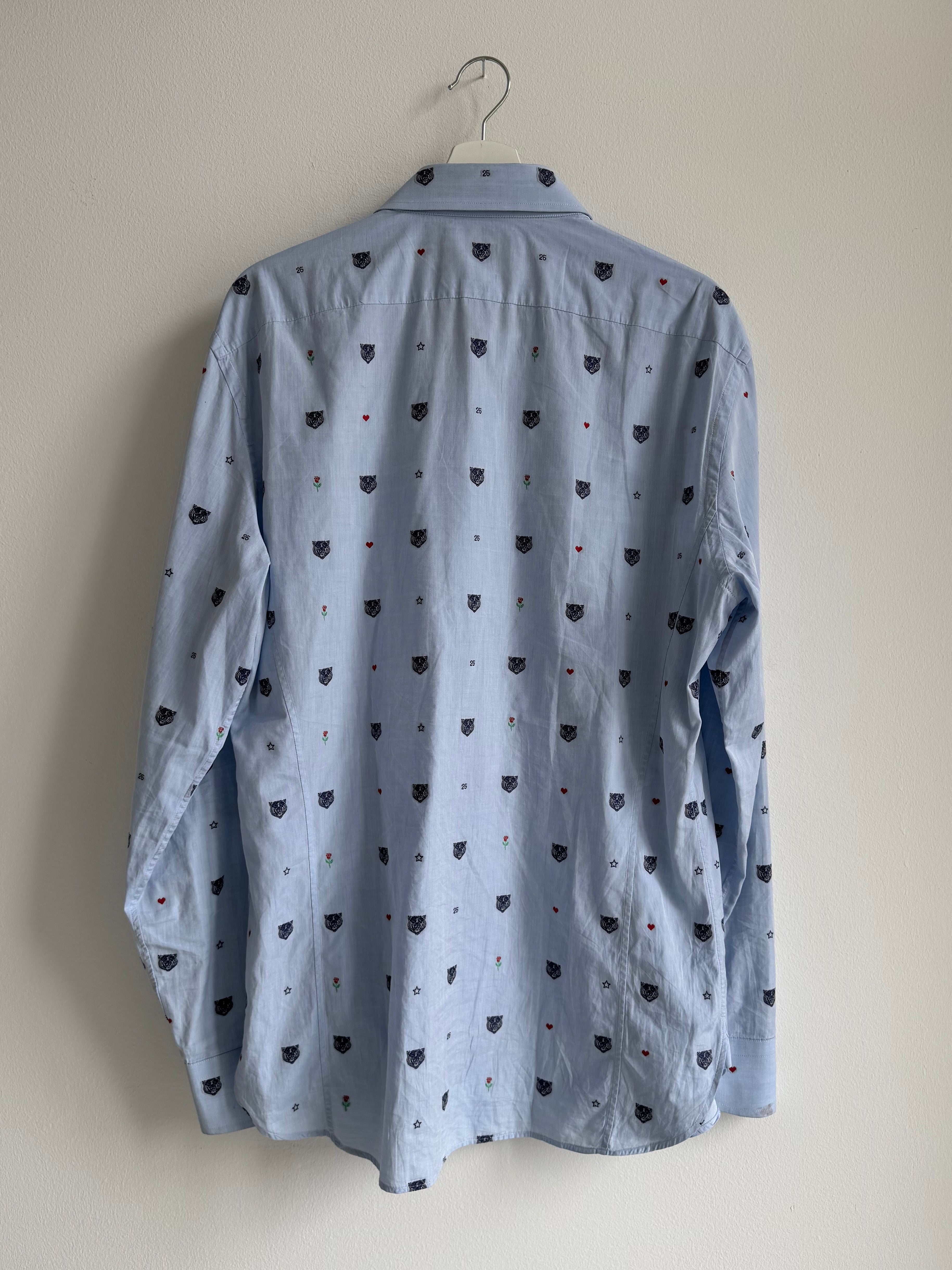 GUCCI EMBROIDERED "TIGER HEAD" BUTTON UP SHIRT