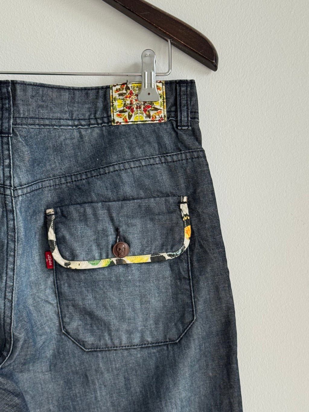 LEVI`S X DAMIEN HIRST FLARE/BOOTCUT PANTS