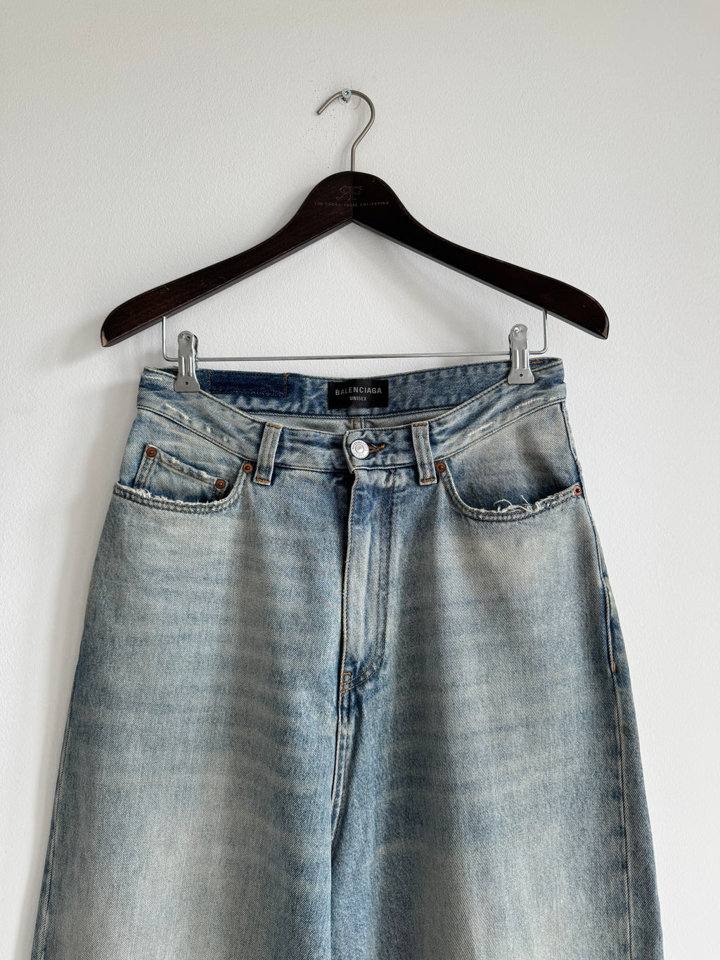 BALENCIAGA WIDE LEG BAGGY JEANS SS22