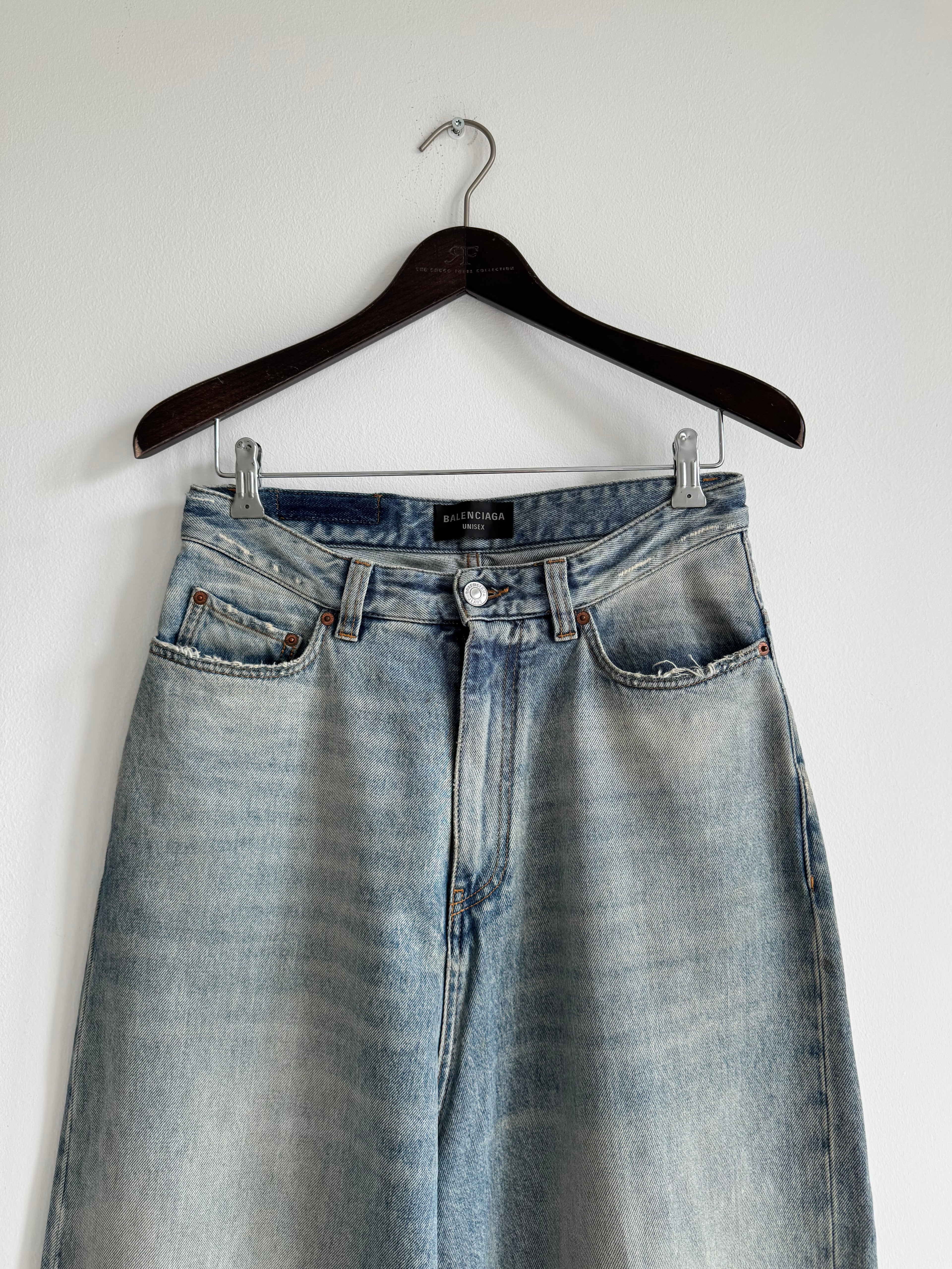 BALENCIAGA WIDE LEG BAGGY JEANS SS22