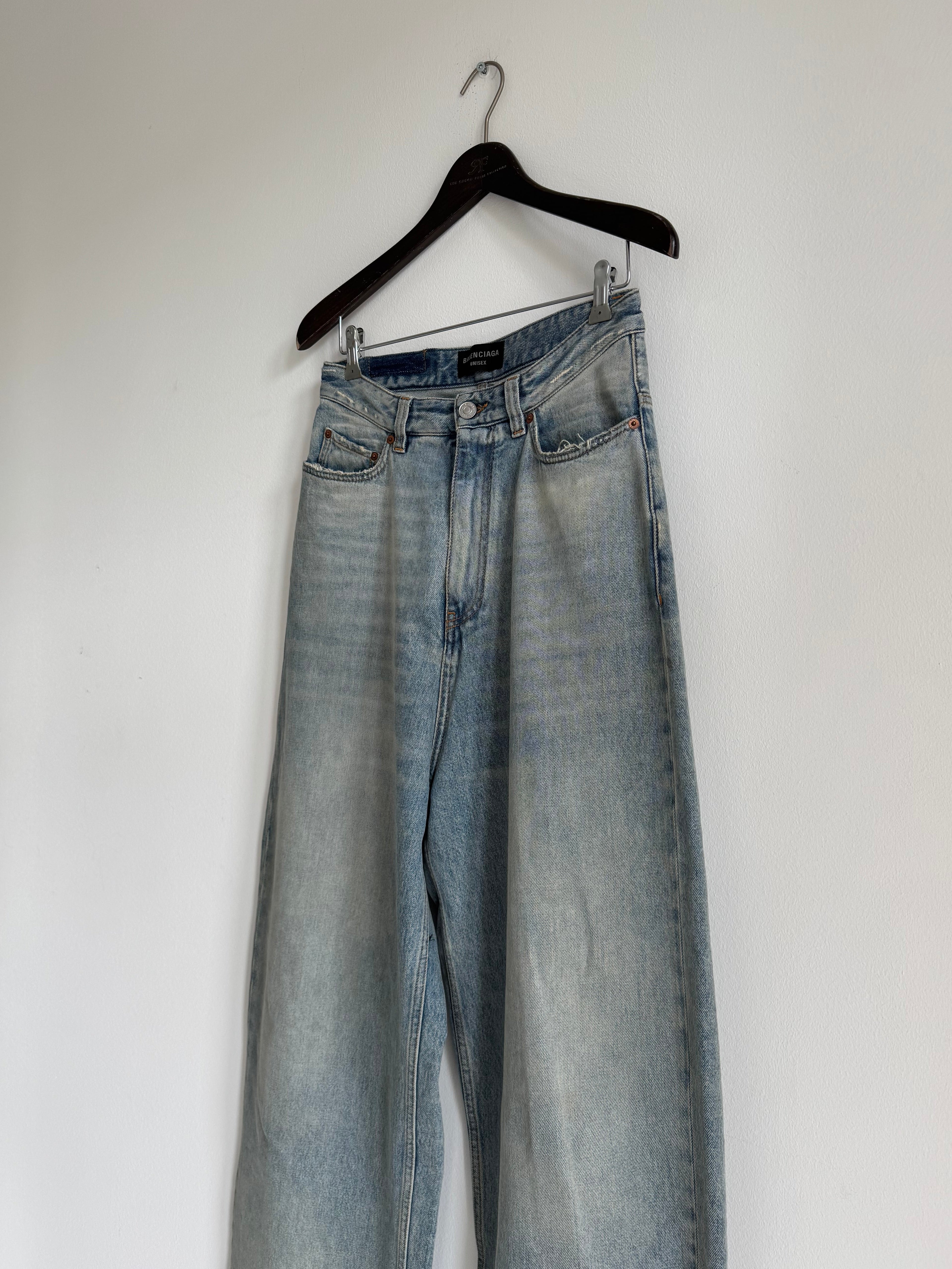 BALENCIAGA WIDE LEG BAGGY JEANS SS22