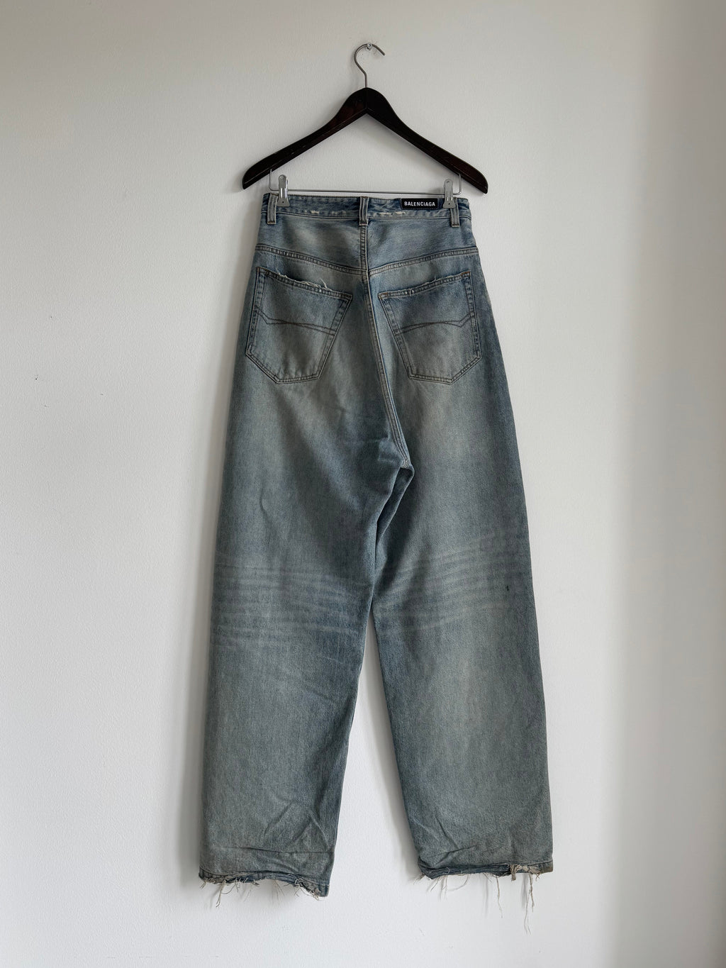 BALENCIAGA WIDE LEG BAGGY JEANS SS22