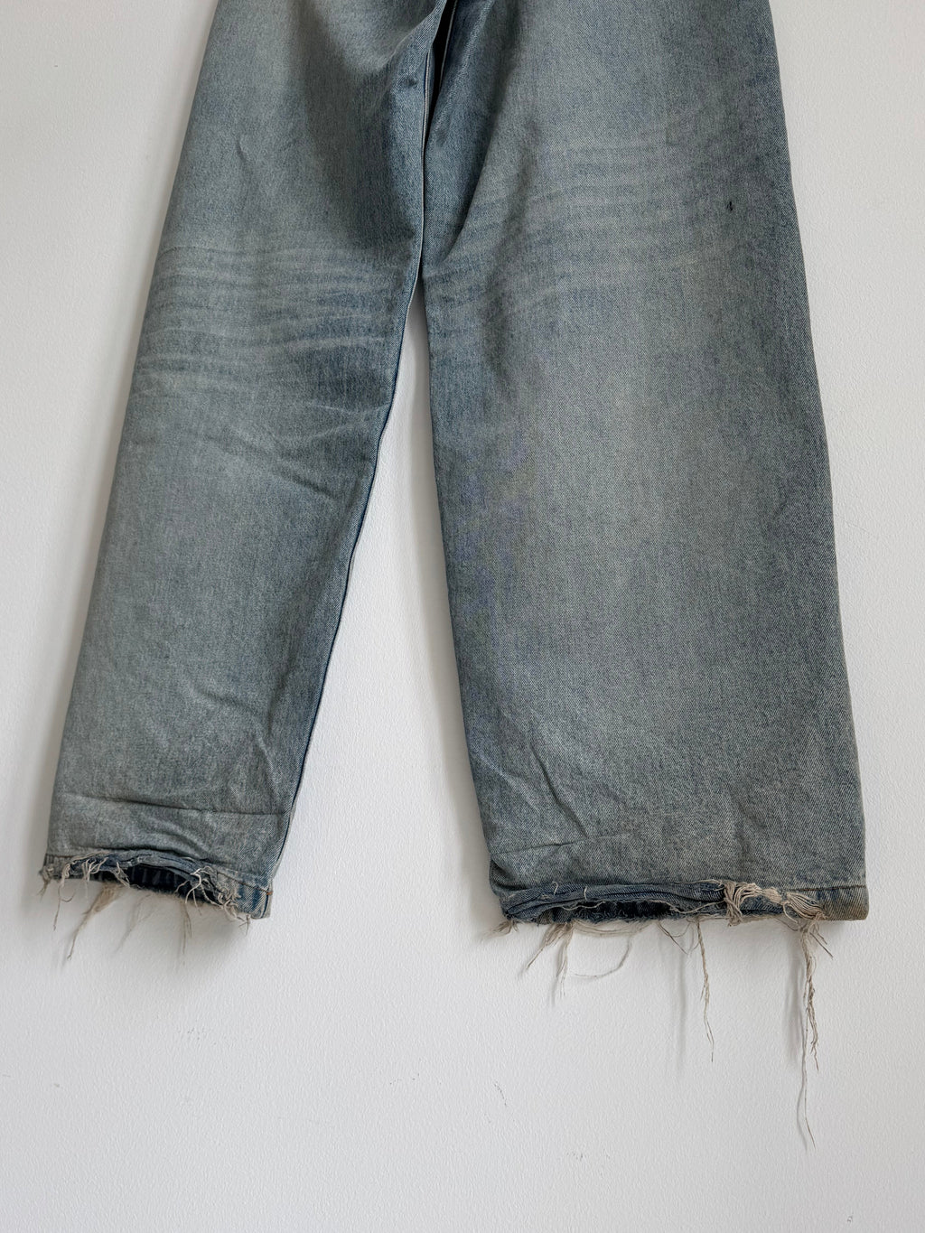 BALENCIAGA WIDE LEG BAGGY JEANS SS22