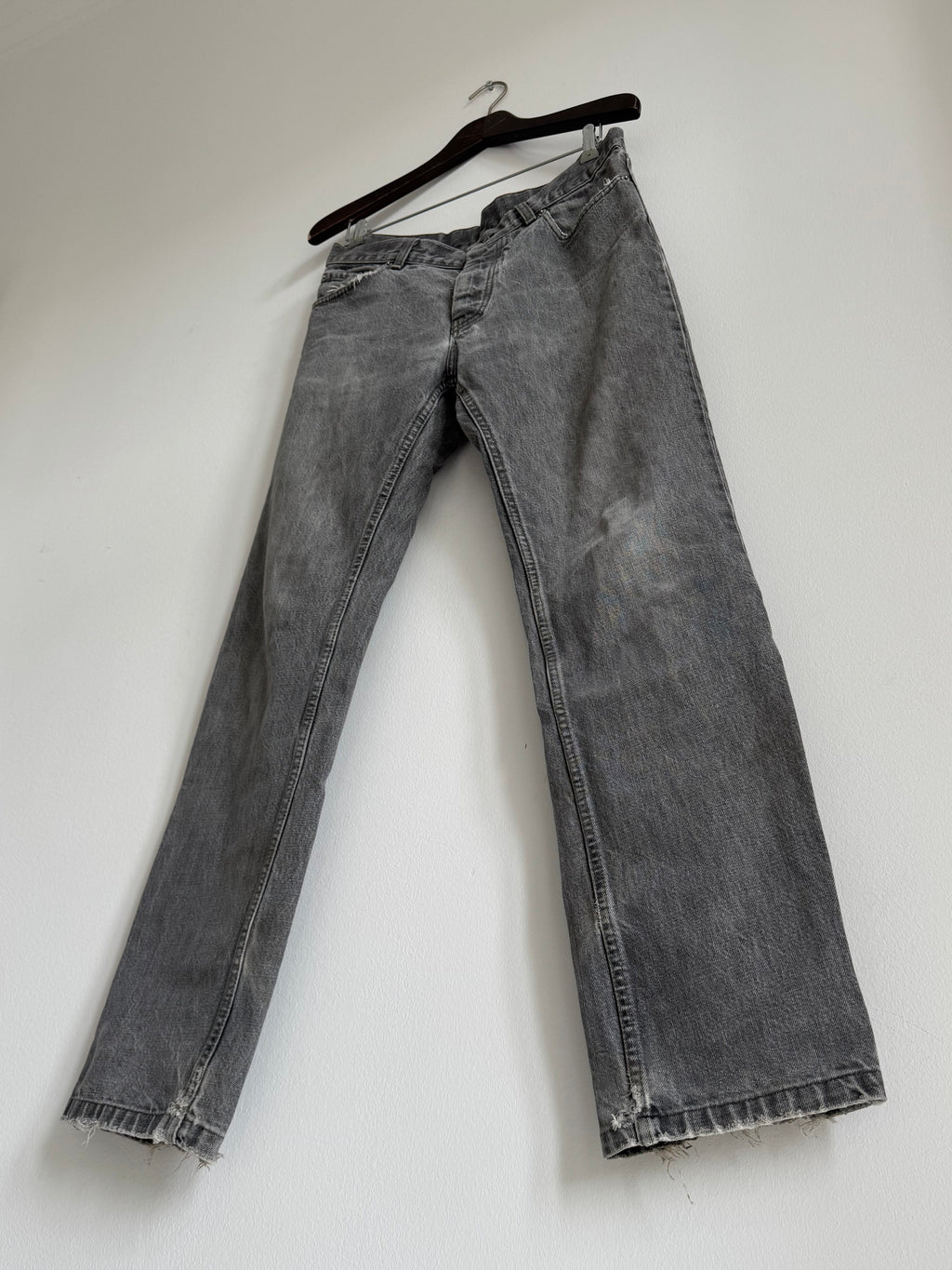 HELMUT LANG STRAIGHT LEG JEANS