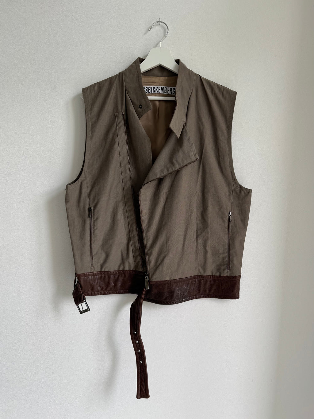 BIKKEMBERGS ASYMETRICAL VEST
