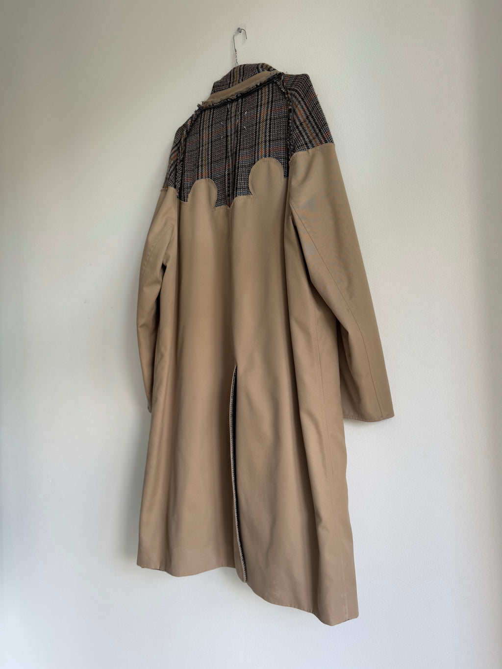 MAISON MARGIELA REVERSIBLE TRENCH COAT